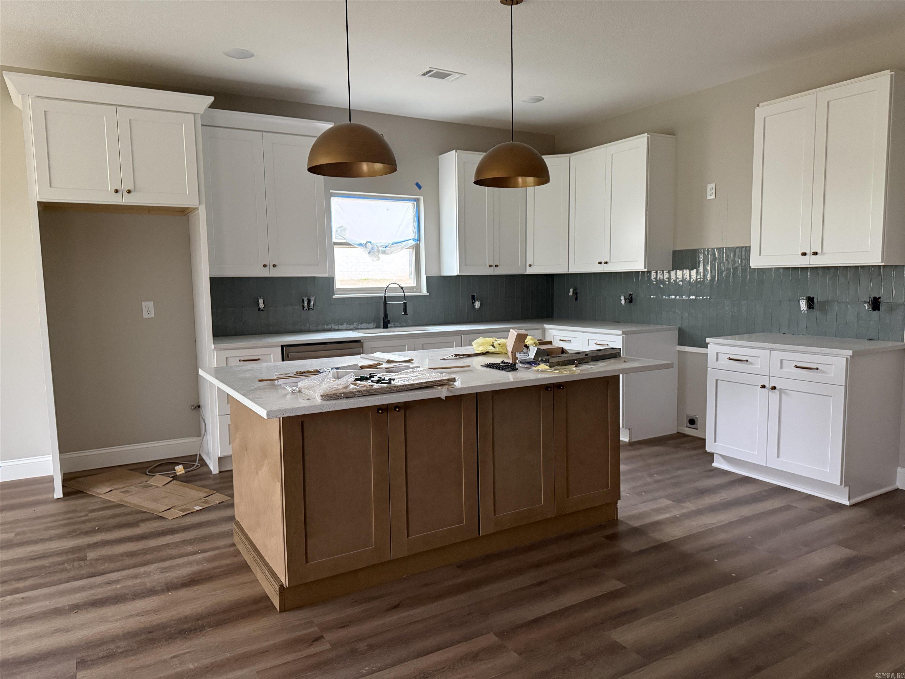 Dickinson - Residential