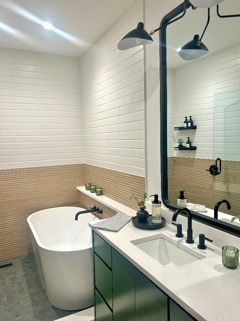 FIDLAR'S SURVEY - Residential