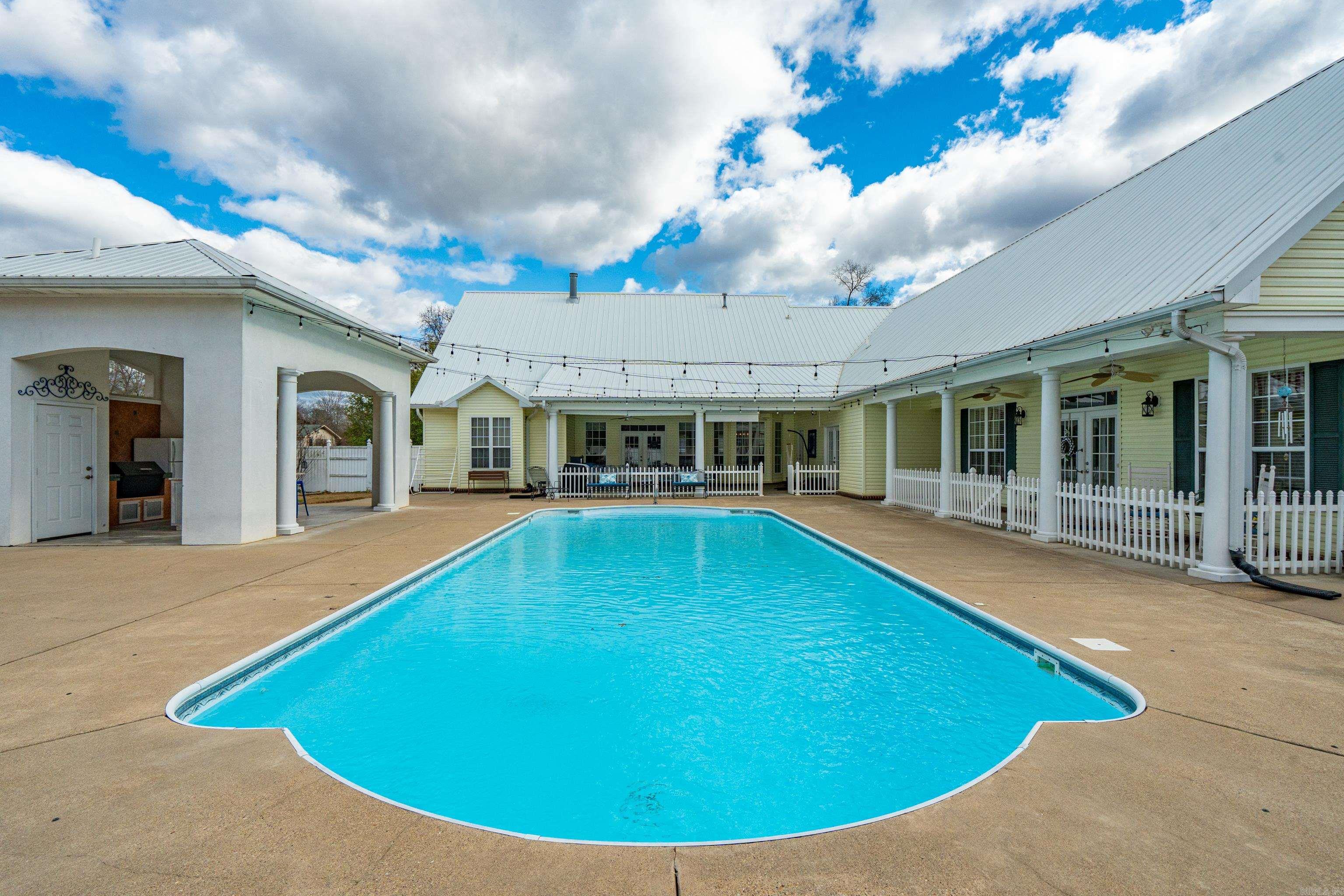 Deanwood - Residential