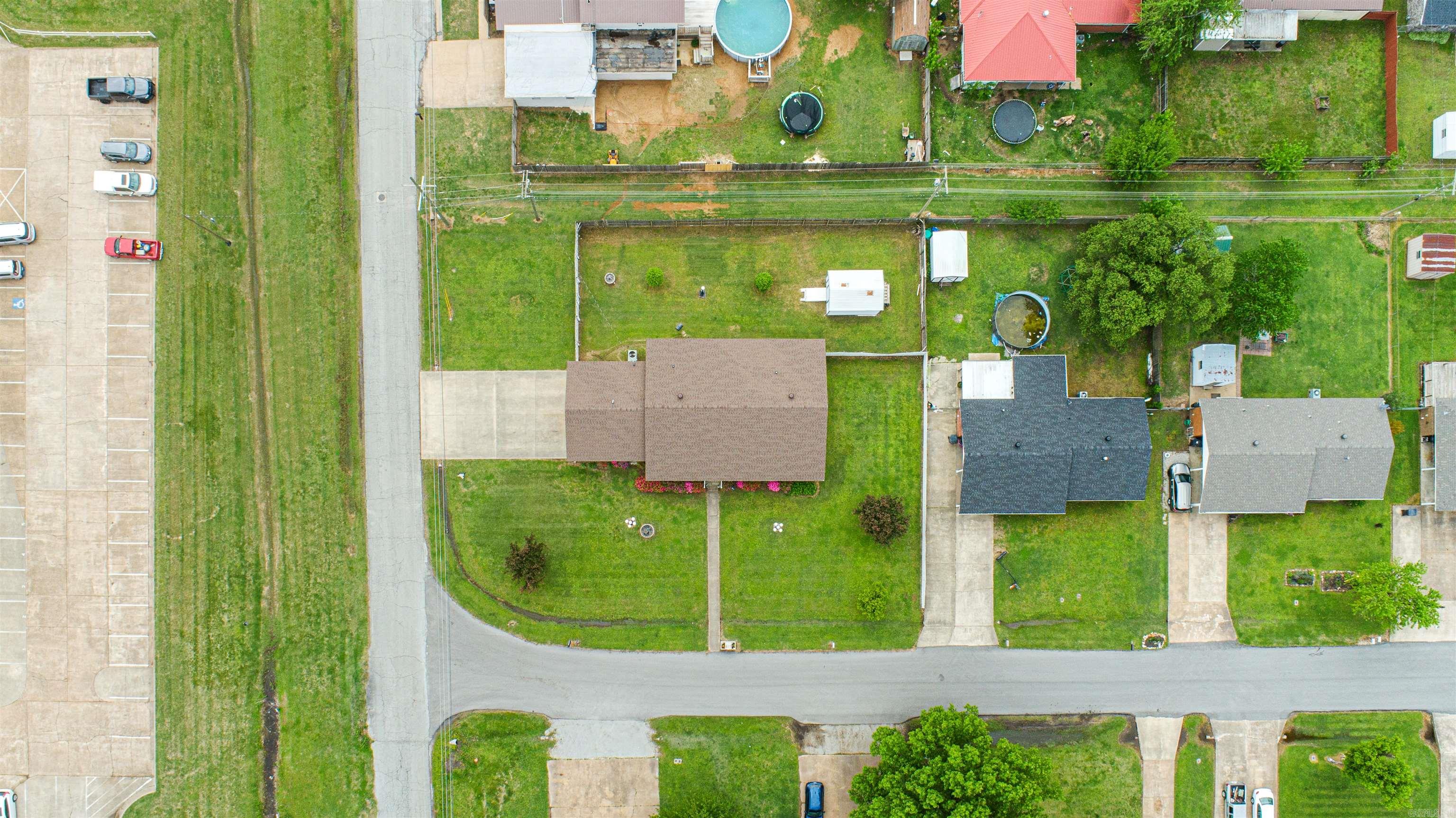 COLONIAL ACRES - Residential