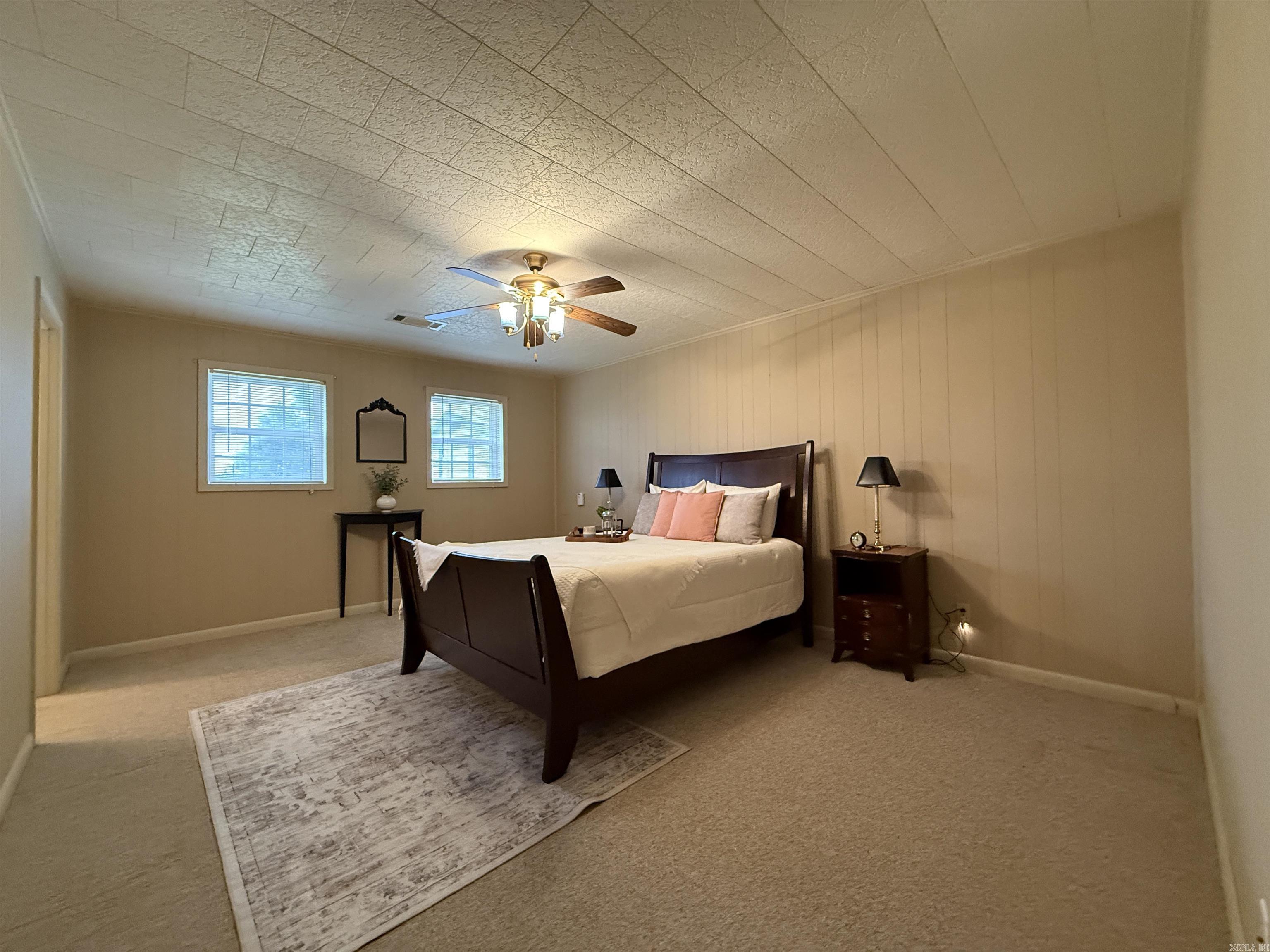 COLONIAL ACRES - Residential