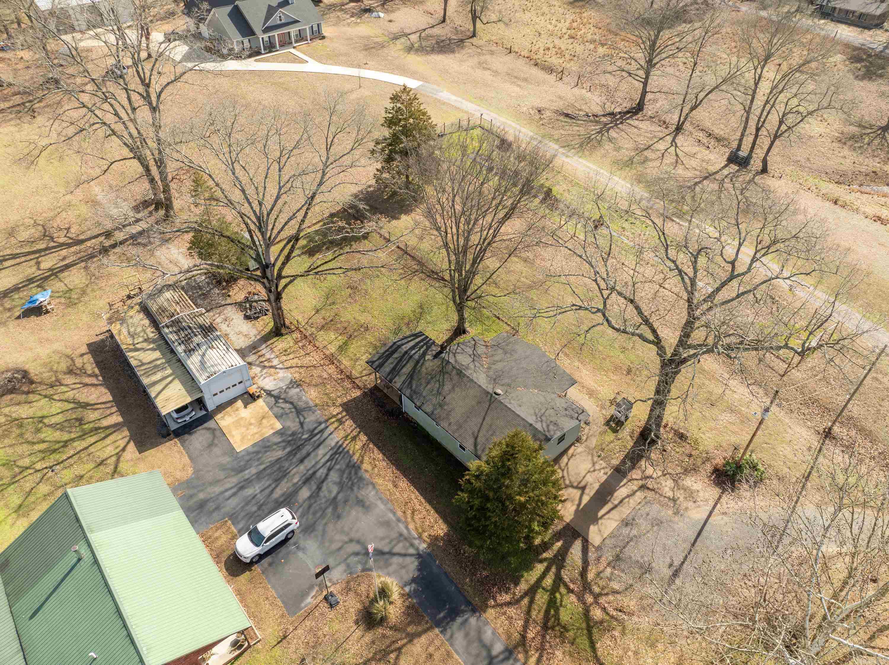 UNPLATTED ACREAGE - Residential