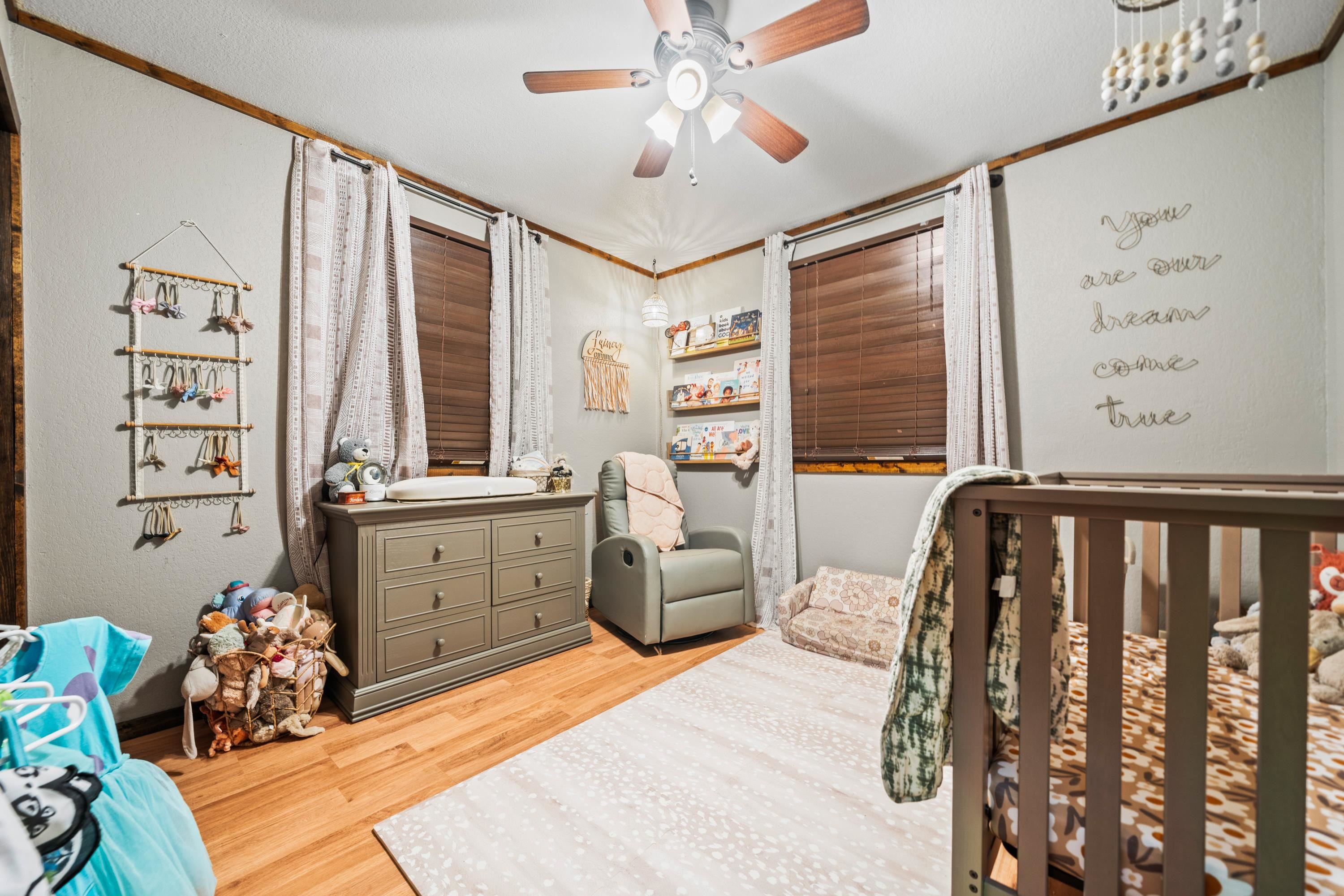 UNPLATTED ACREAGE - Residential