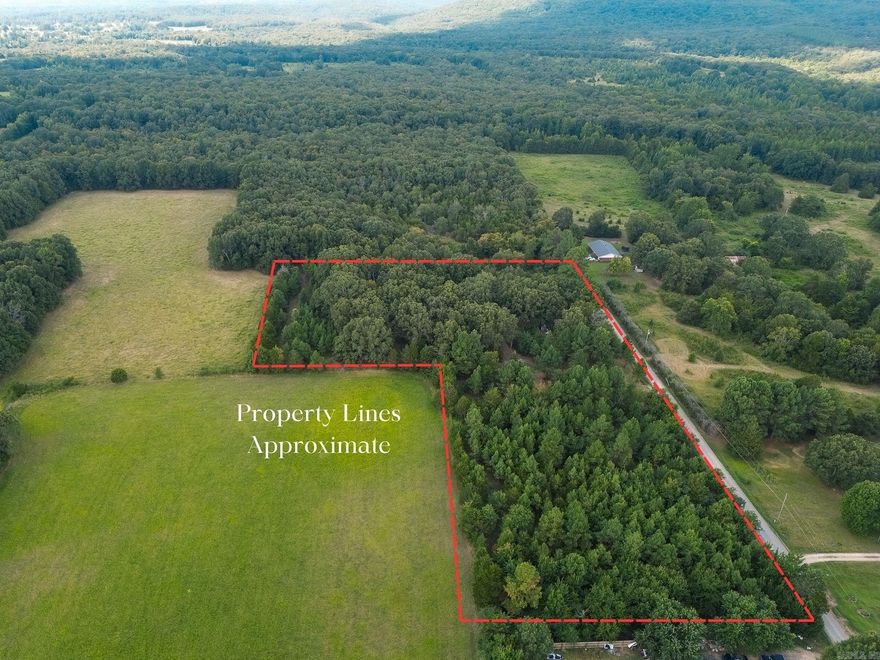 Nice flat wooded land in Bradford, AR with utilities already on it! This land is ready for you to make it your own! Already has a well on the property and two barns. Just needs a little clean up but could be the perfect spot for someone to build a house or put a mobile on! Call today to make it yours.