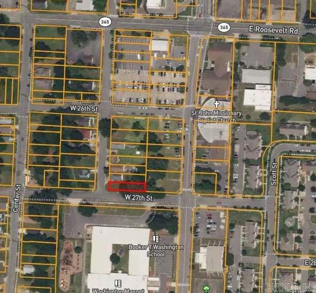 Residential lot for sale across the street from Washington Magnet Elementary School. Seller does not have a survey