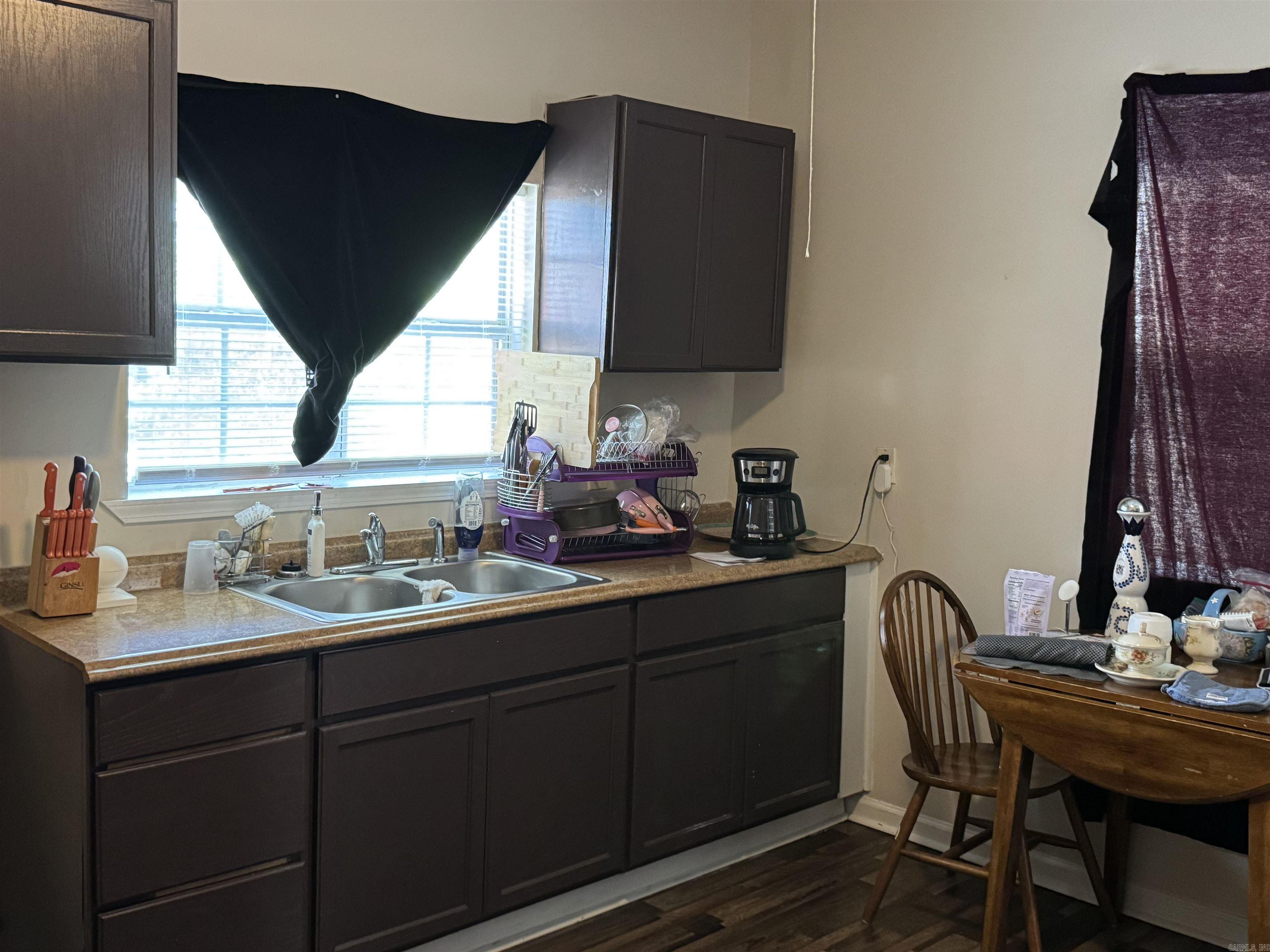 Weldon E Wrights - Residential Income