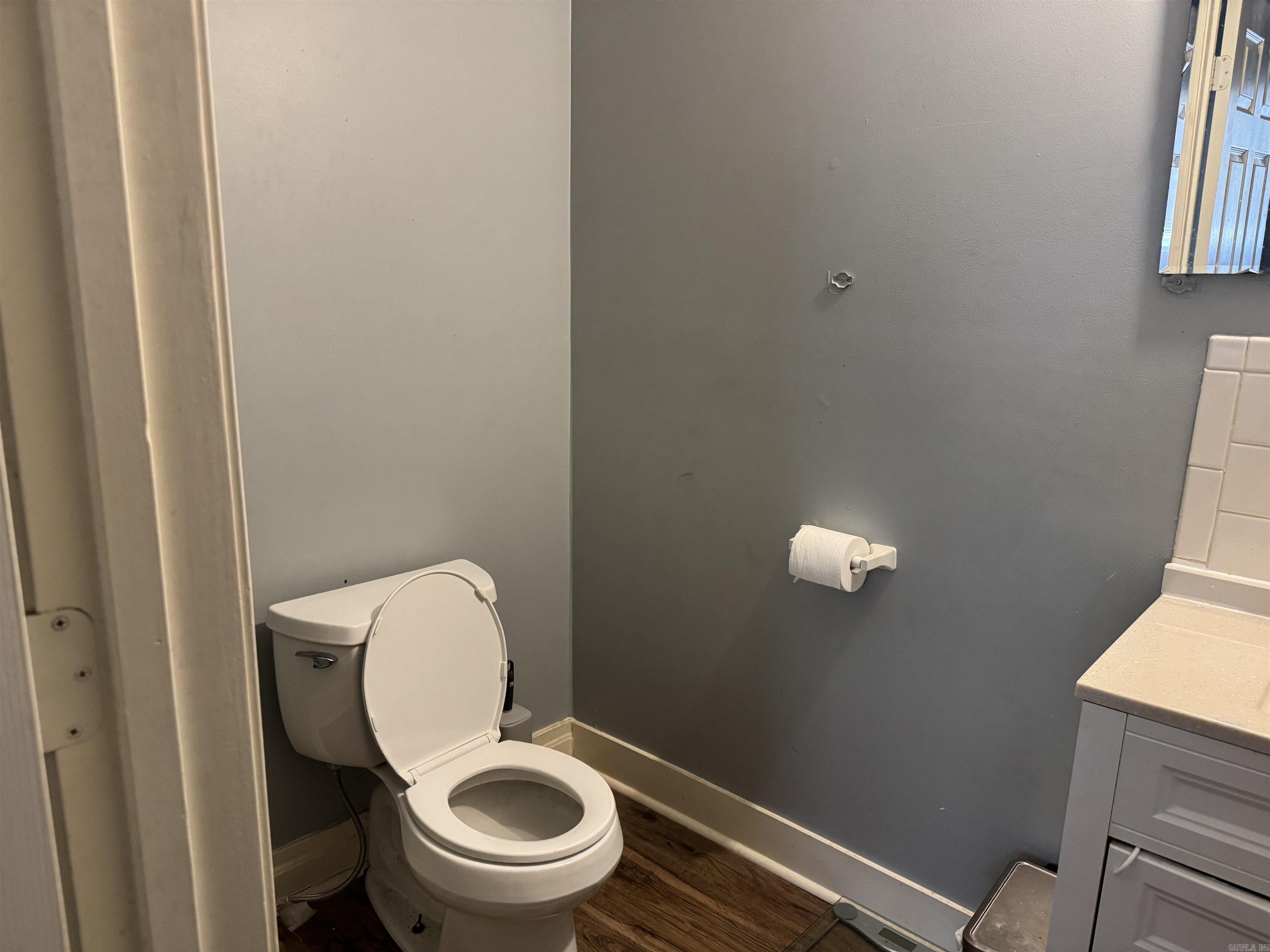 Weldon E Wrights - Residential Income