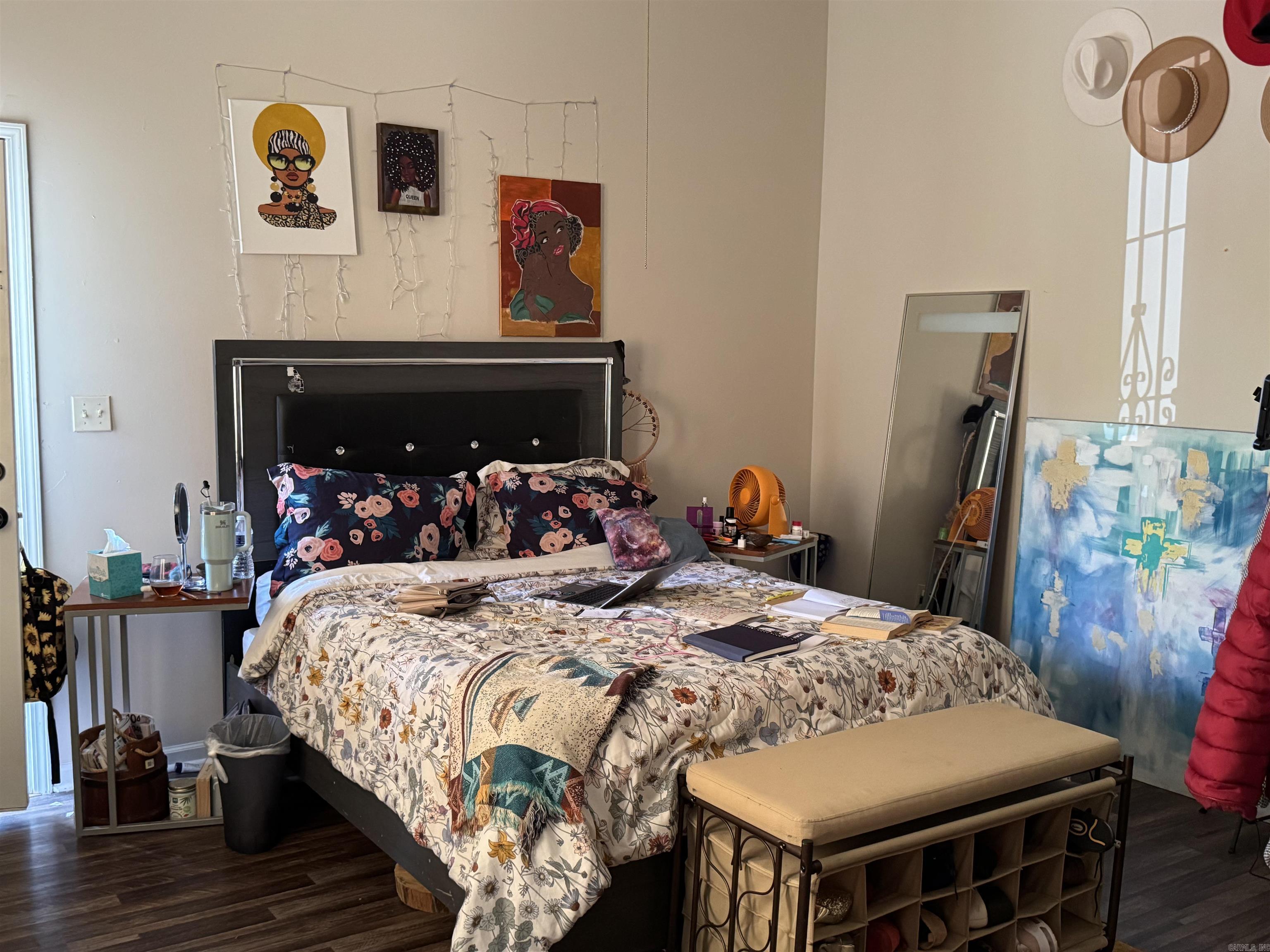 Weldon E Wrights - Residential Income