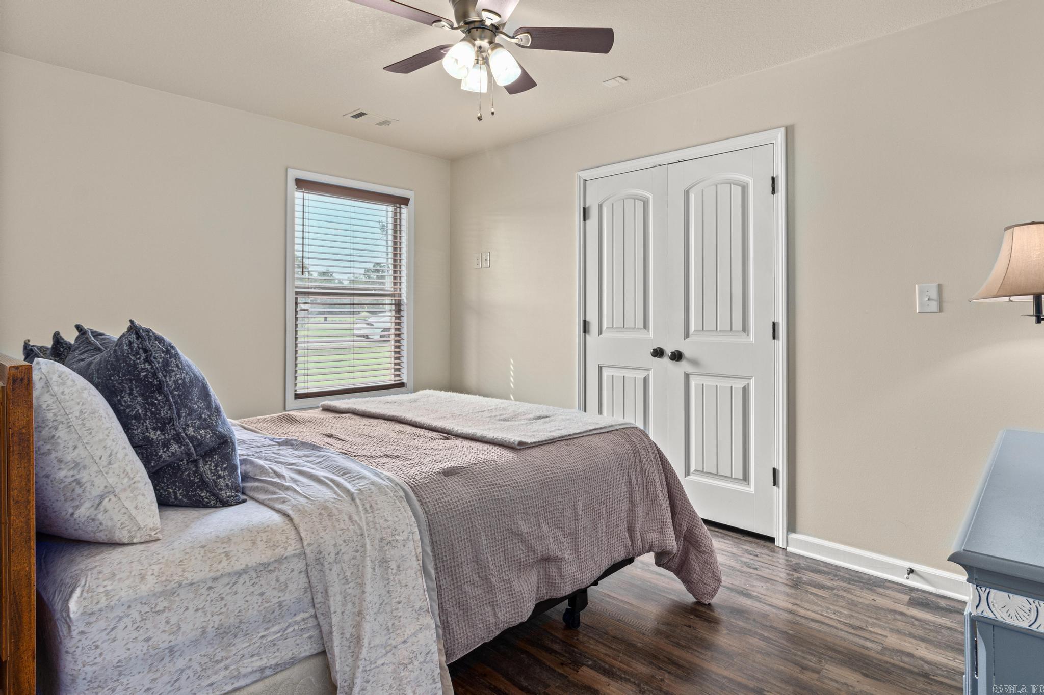 PARKWAY PLANTATION - Residential