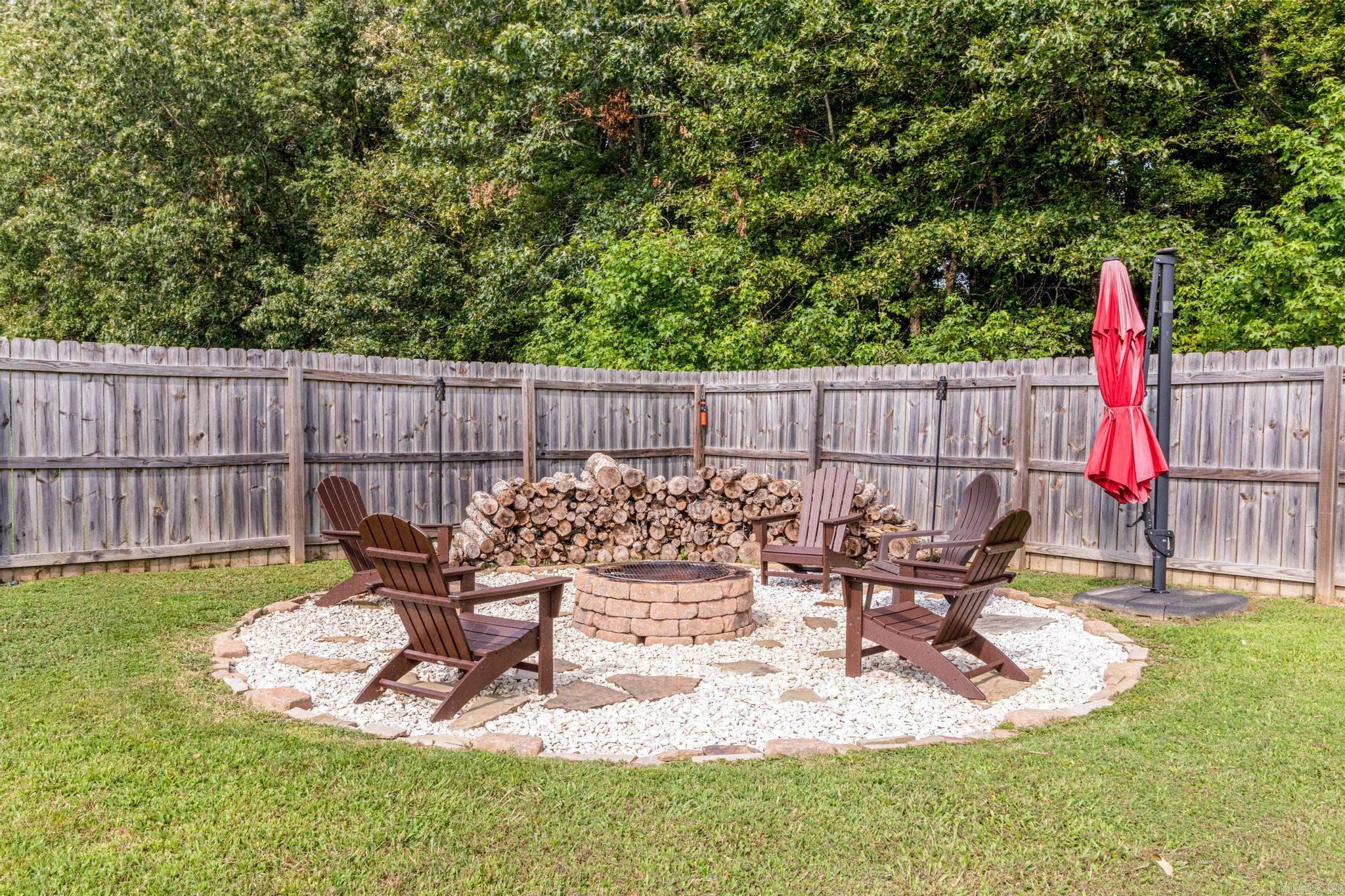 PARKWAY PLANTATION - Residential