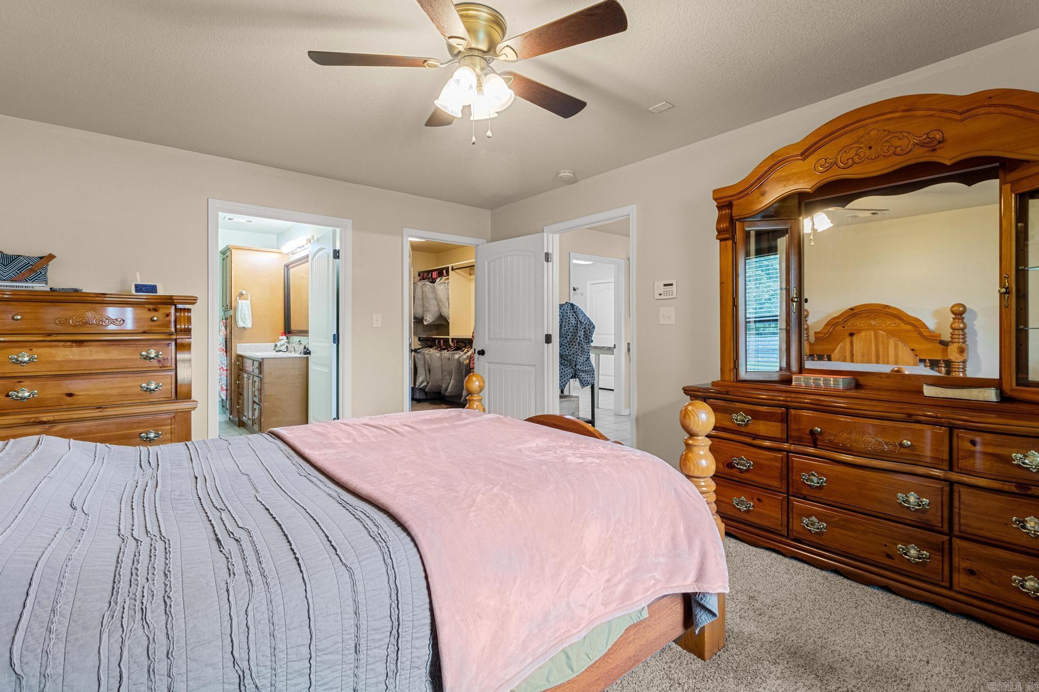 PARKWAY PLANTATION - Residential