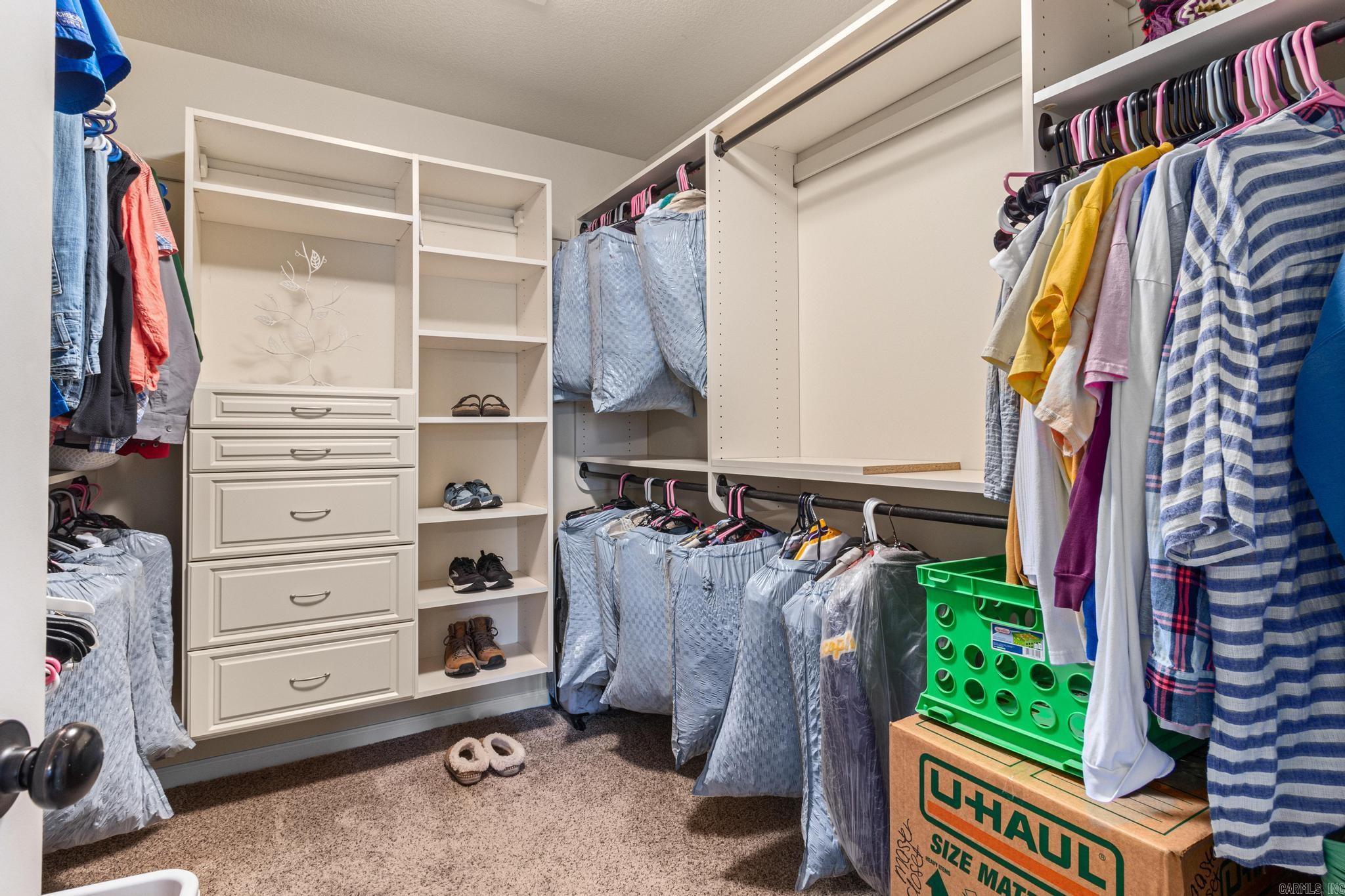 PARKWAY PLANTATION - Residential