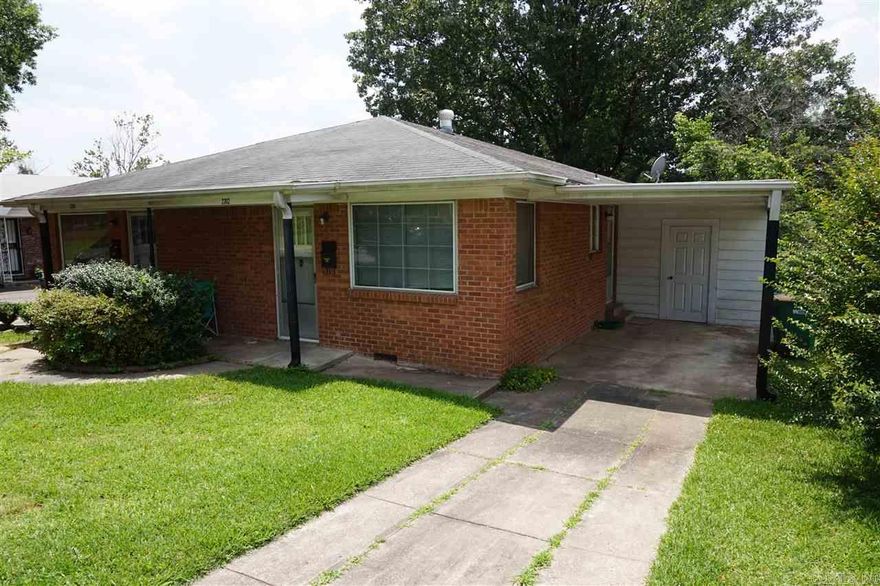 This cute two-bedroom, one-bath duplex is located near the edge of Cammack Village. It has a one-car carport with a storage room. It has carpeting throughout, window coverings, and ceiling fan in the back bedroom. The kitchen is furnished with refrigerator and electric stove. It has washer connection in the kitchen, and a dryer connection in the storeroom. The tenant will pay gas, water, and electric. (Owner does the yard.) One pet may be allowed with owner approval, and this is a non-smoking property.
