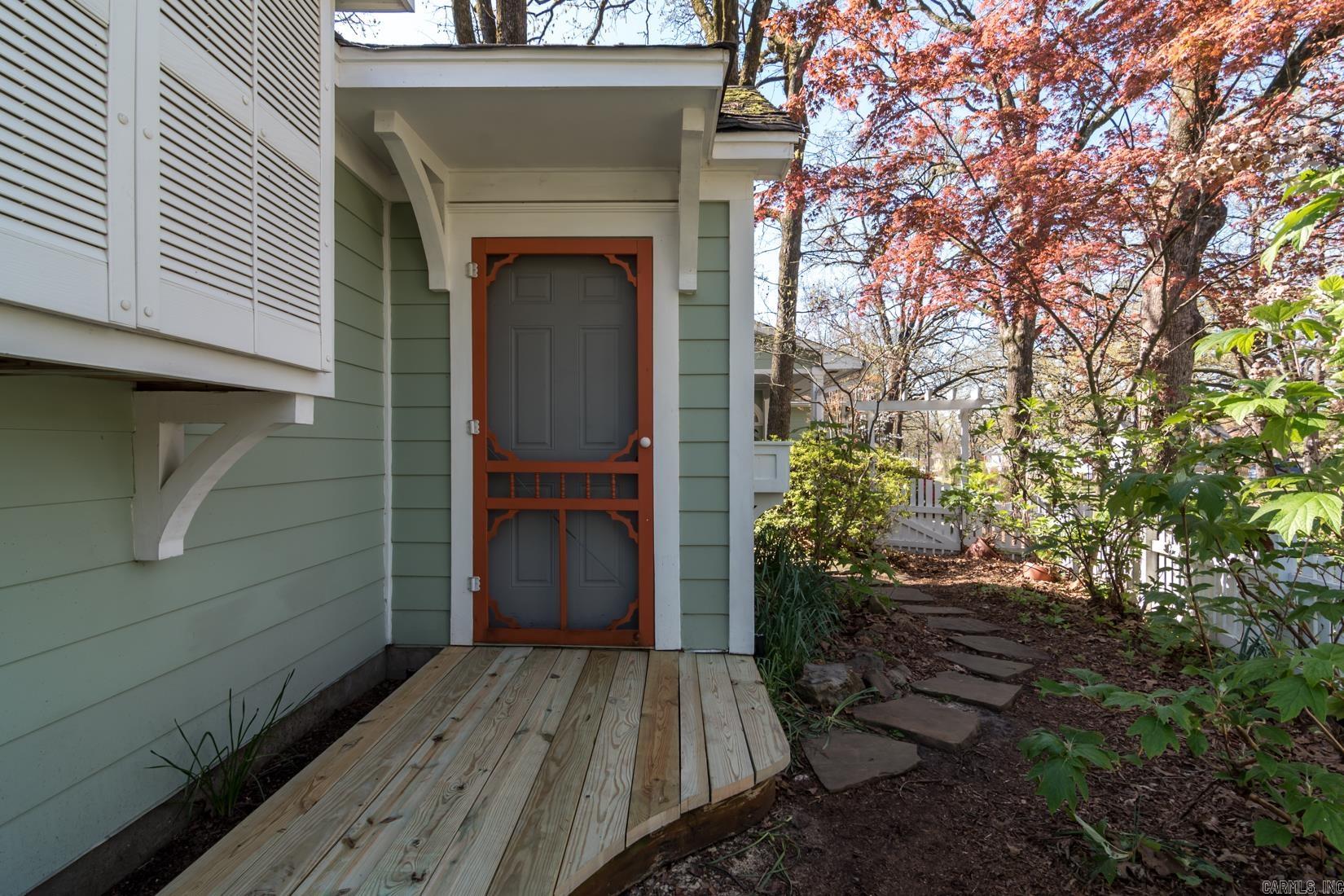 Pulaski Heights - Residential