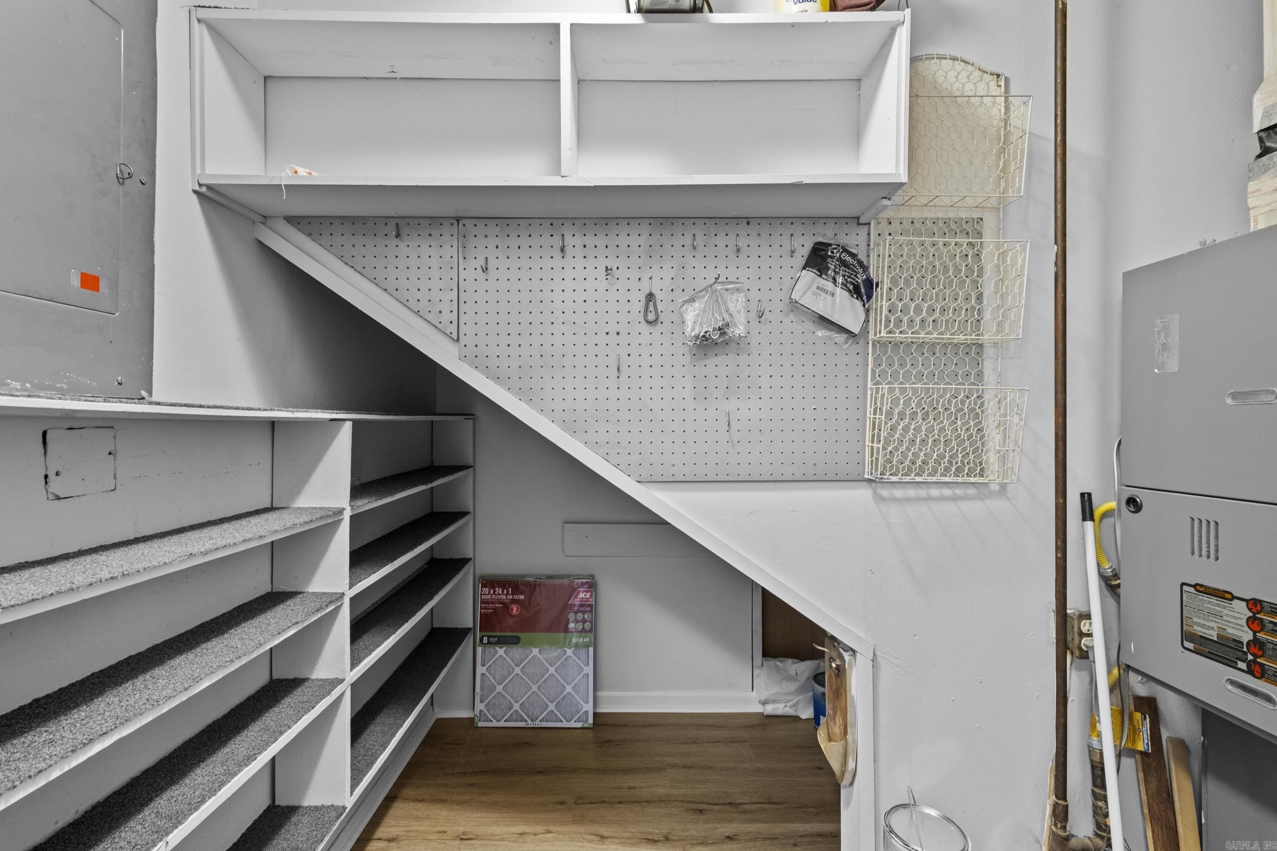 WILLIAMS CARL ADDN - Residential