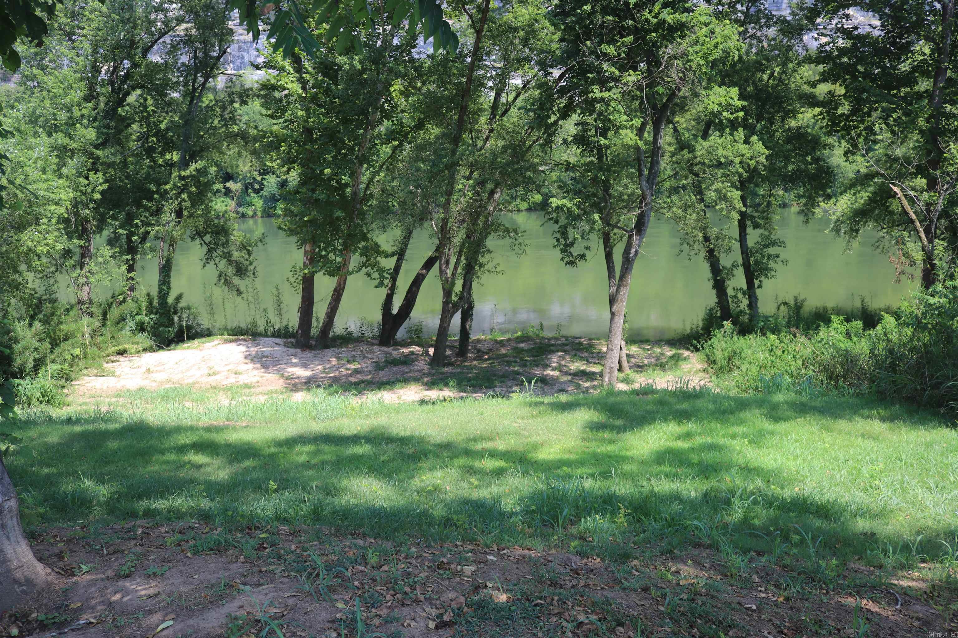 HANDFORD BLUFF VIEW ACRES - Land