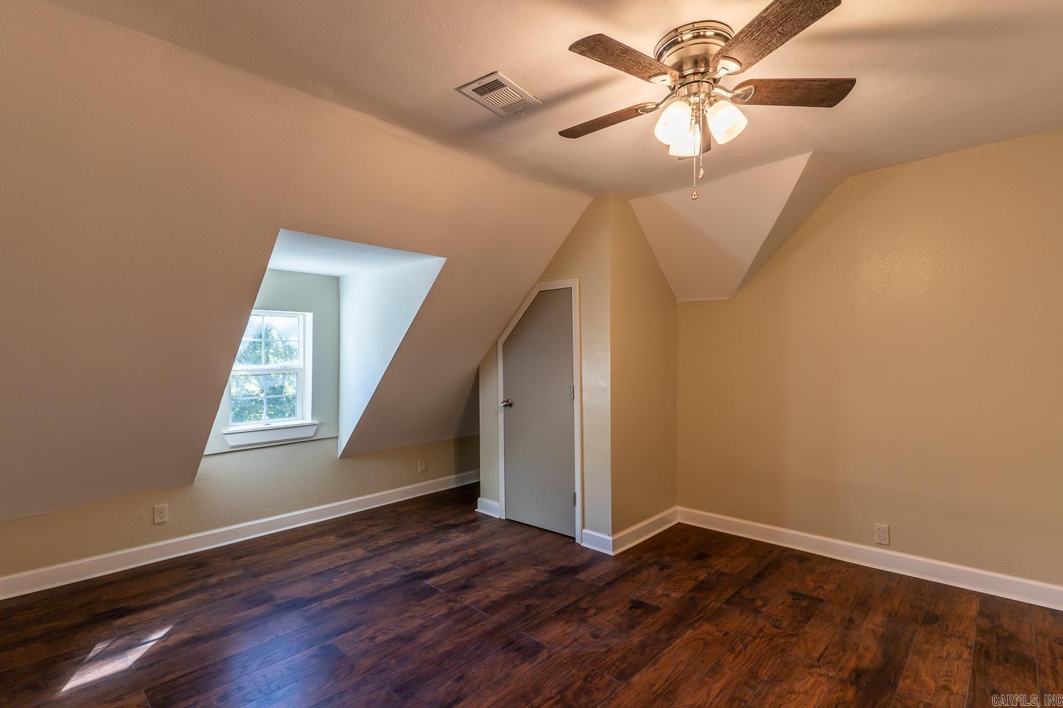 Nisbetts - Residential