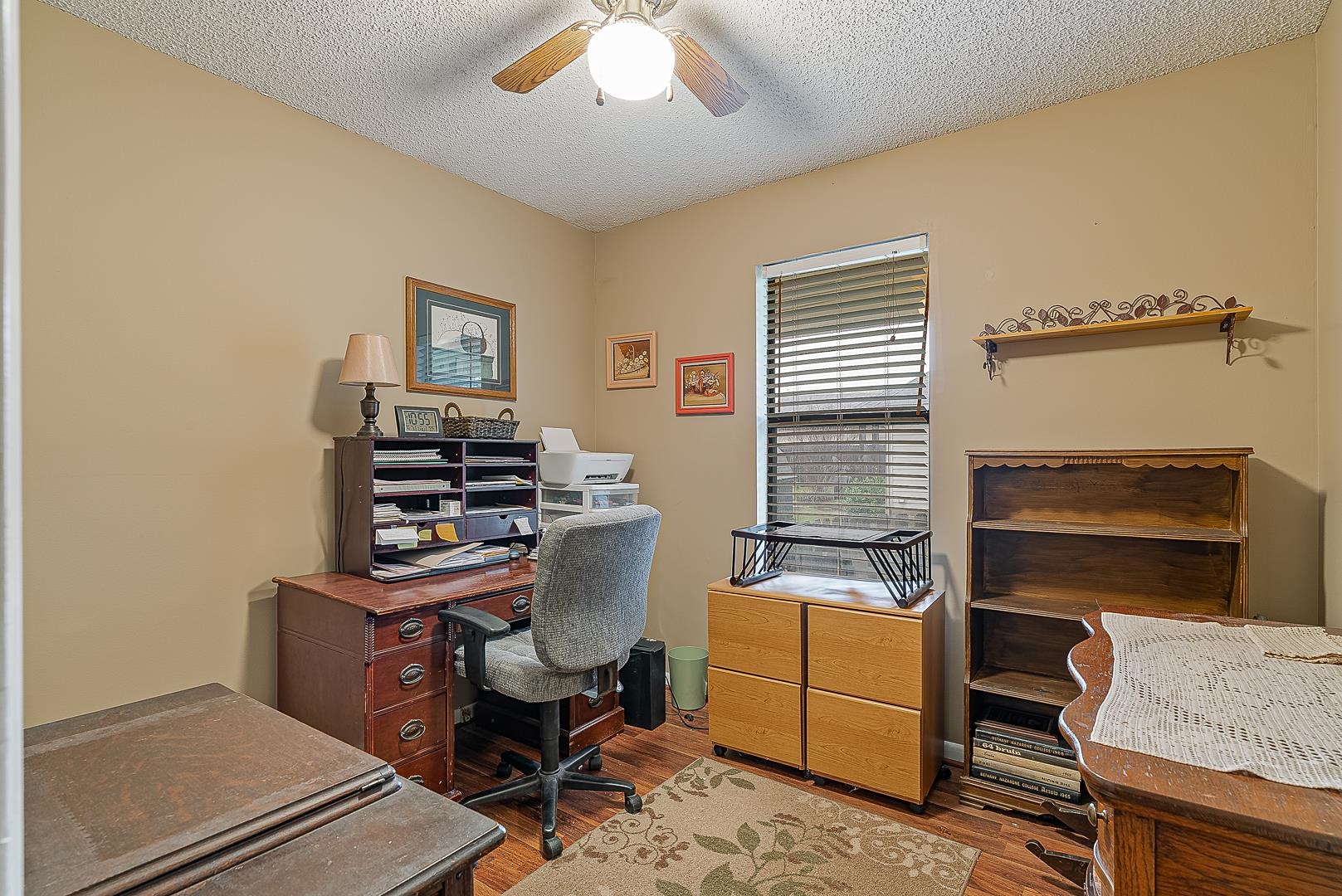 COUNTRY MEADOWS - Residential