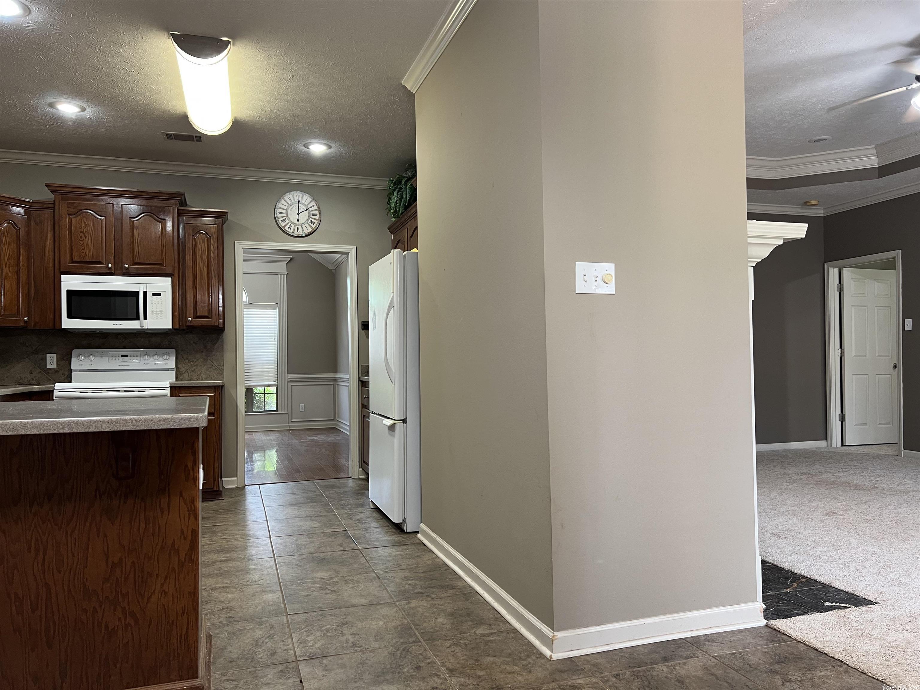 MAUMELLE VALLEY ESTATES - Residential