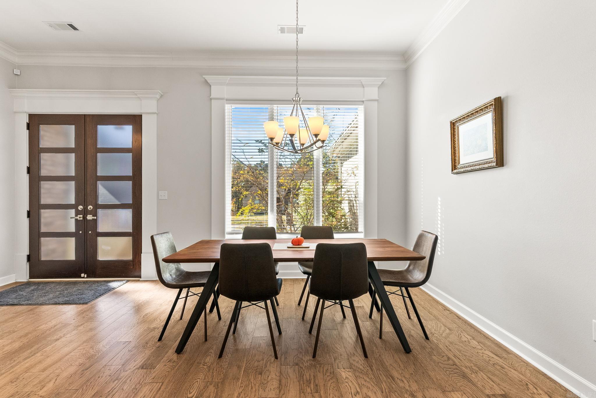 SIENNA LAKE - Residential