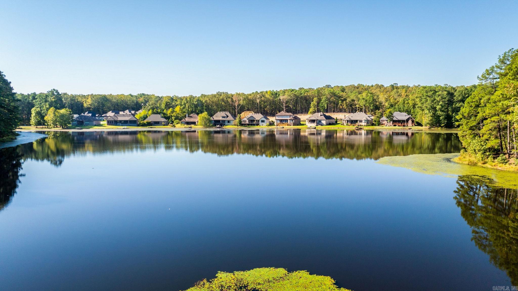 SIENNA LAKE - Residential