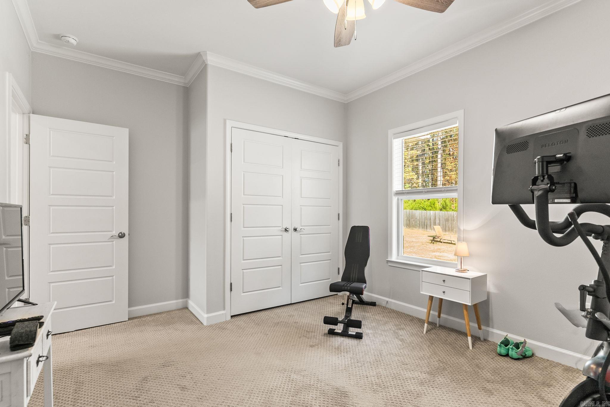 SIENNA LAKE - Residential