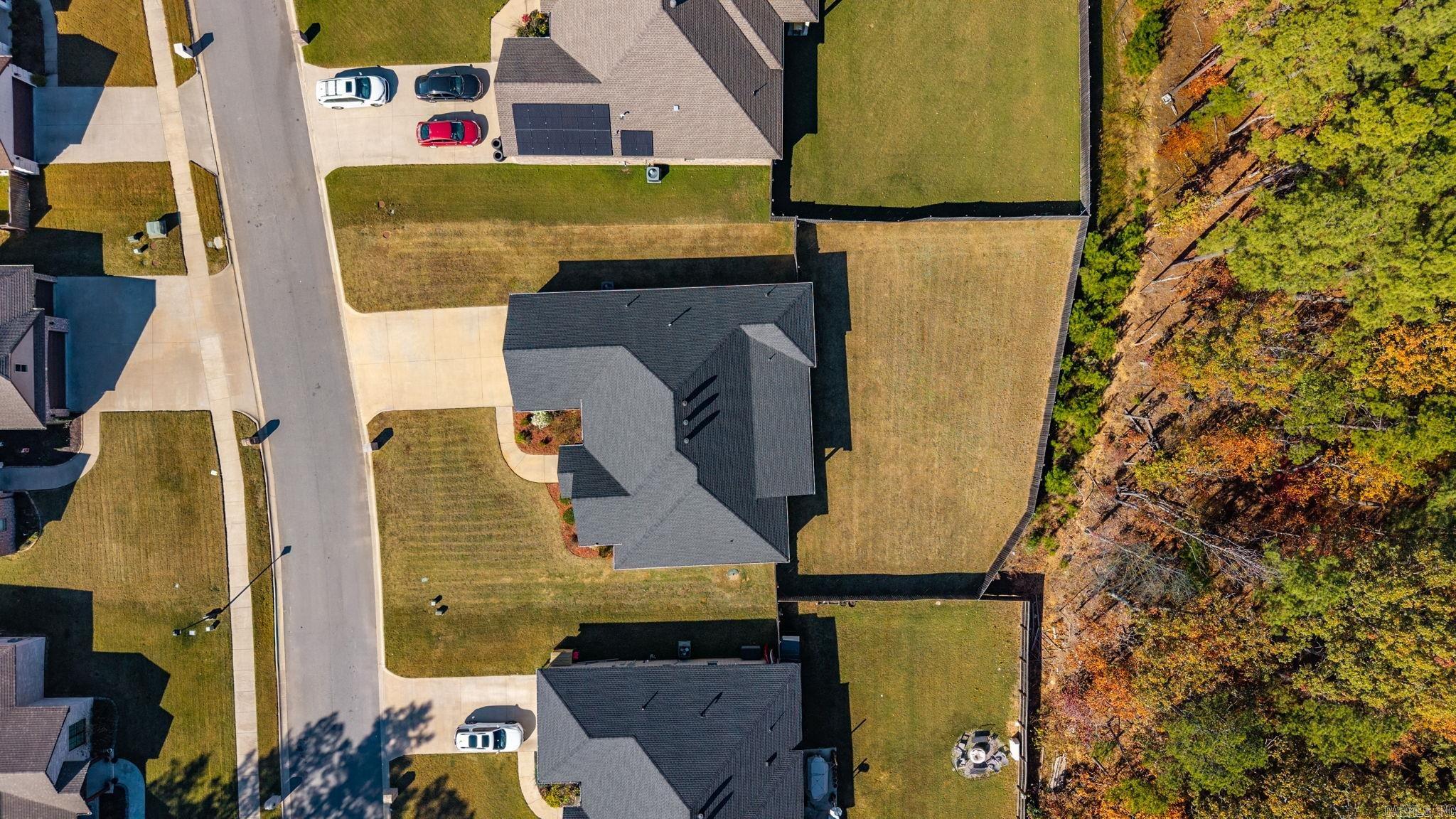 SIENNA LAKE - Residential