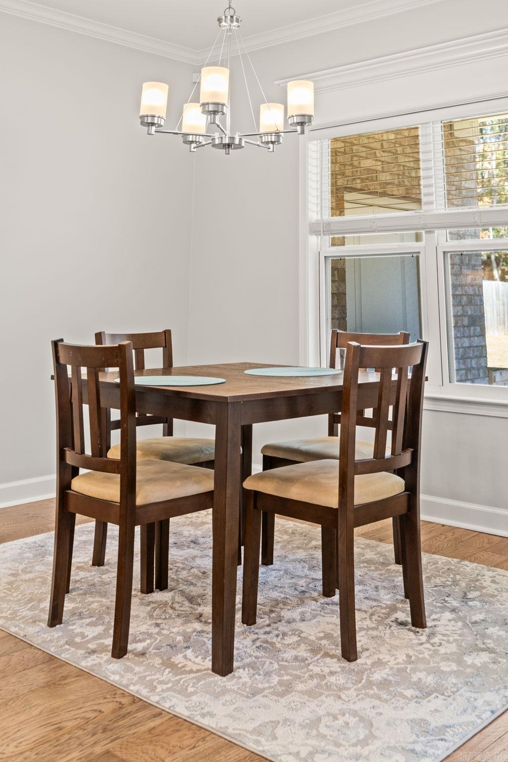 SIENNA LAKE - Residential