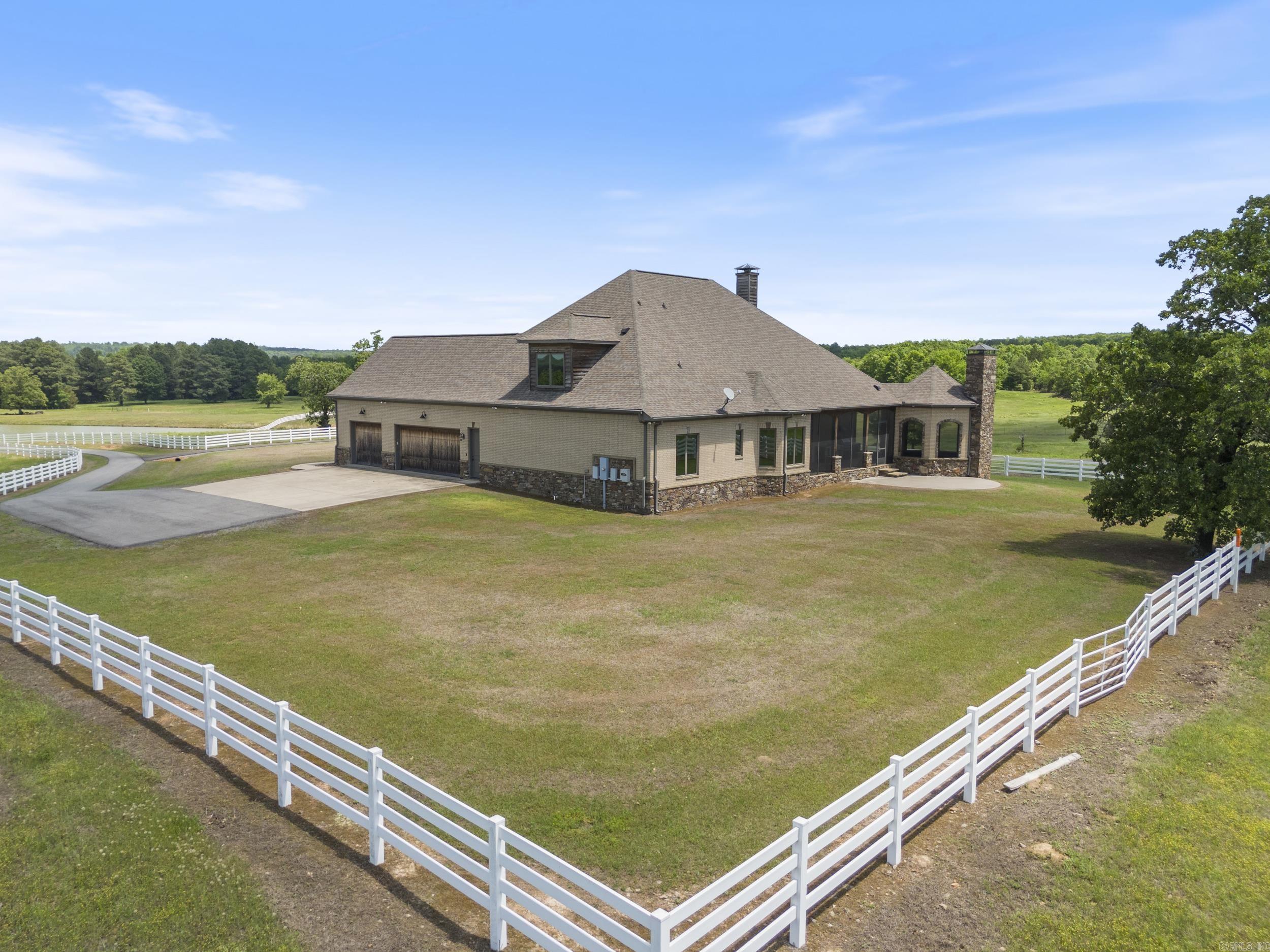 Metes & Bounds - Residential