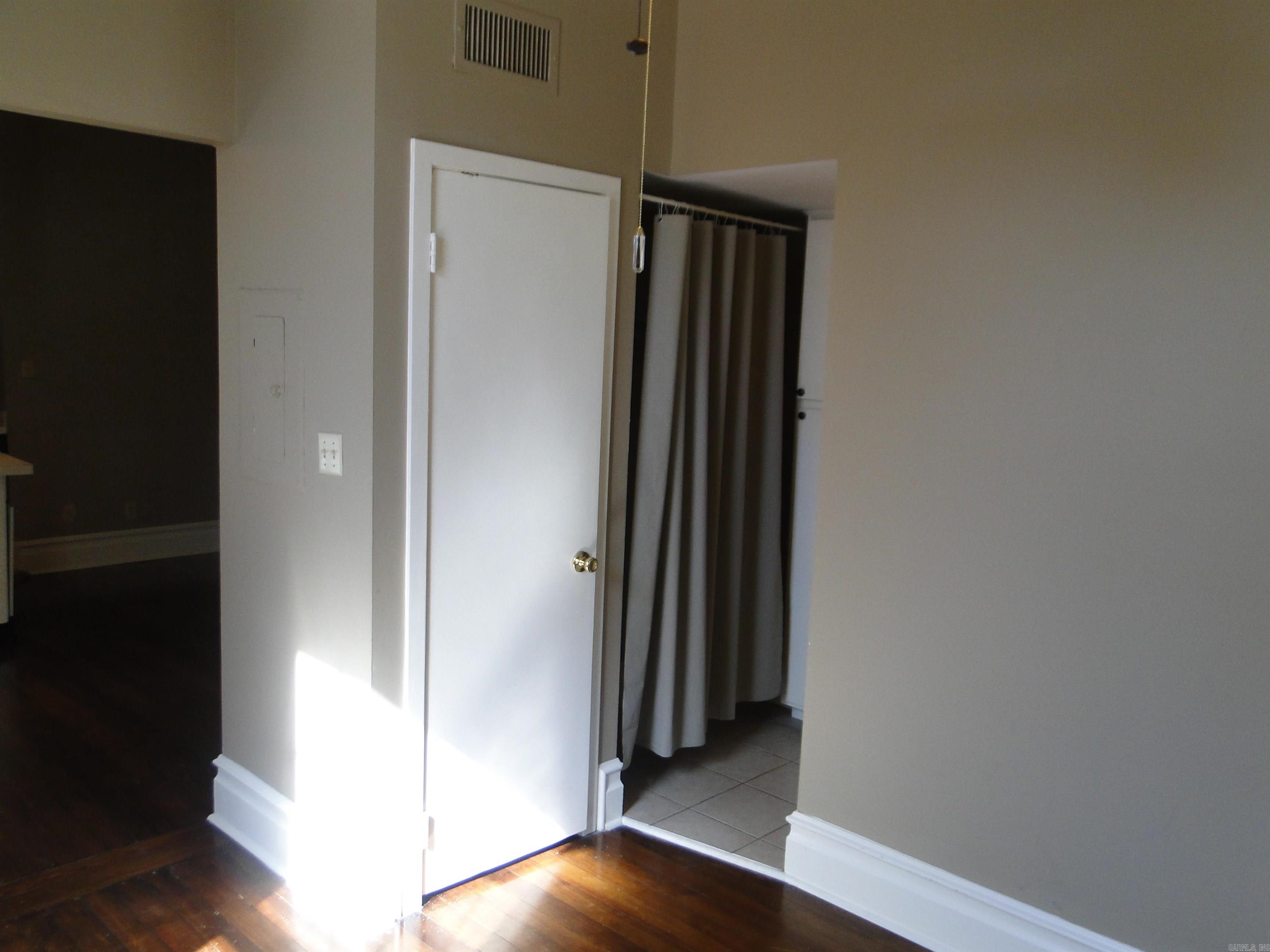 City of Little Rock L8 - Residential Lease