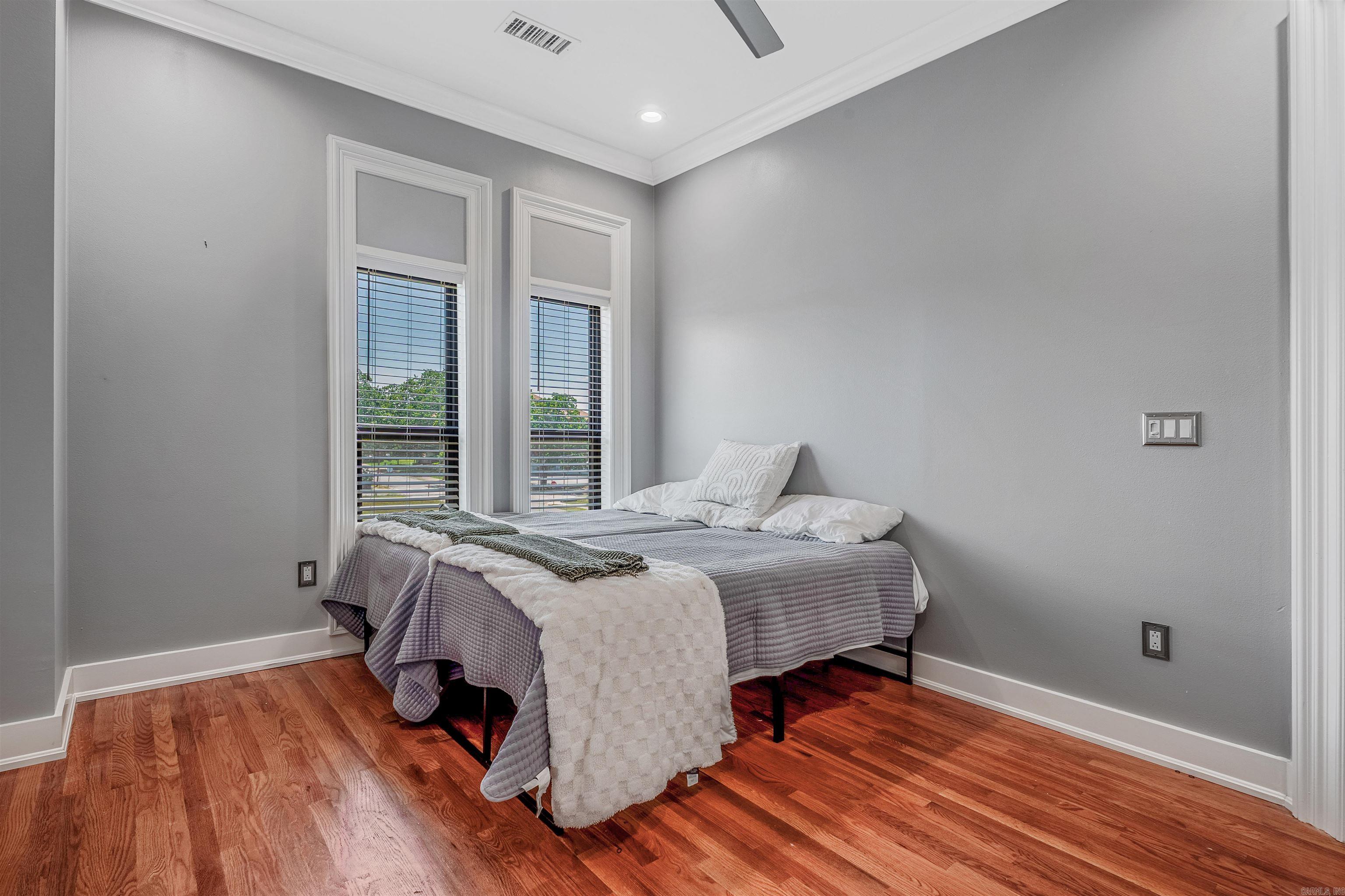 Weldon E Wrights - Residential