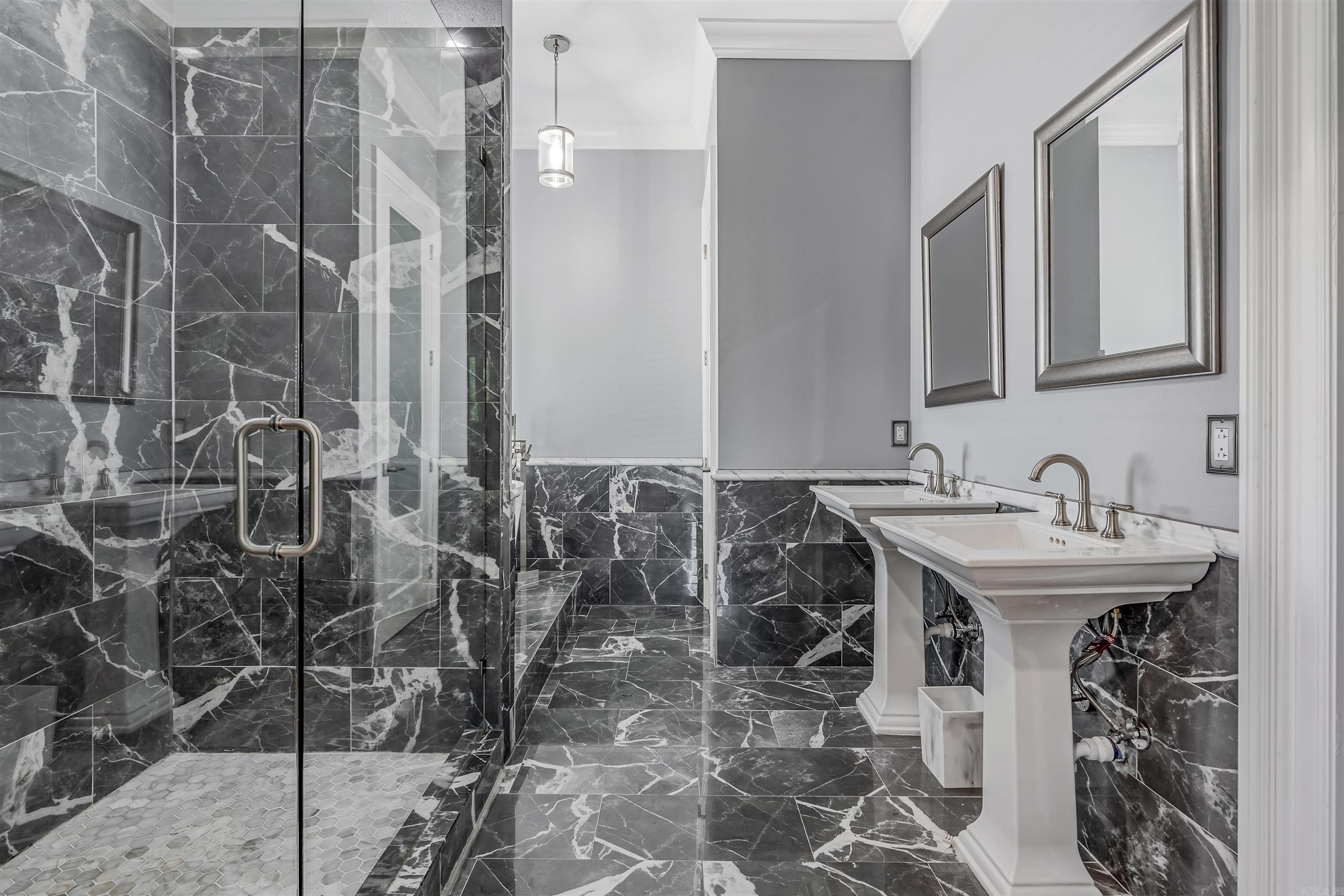 Weldon E Wrights - Residential