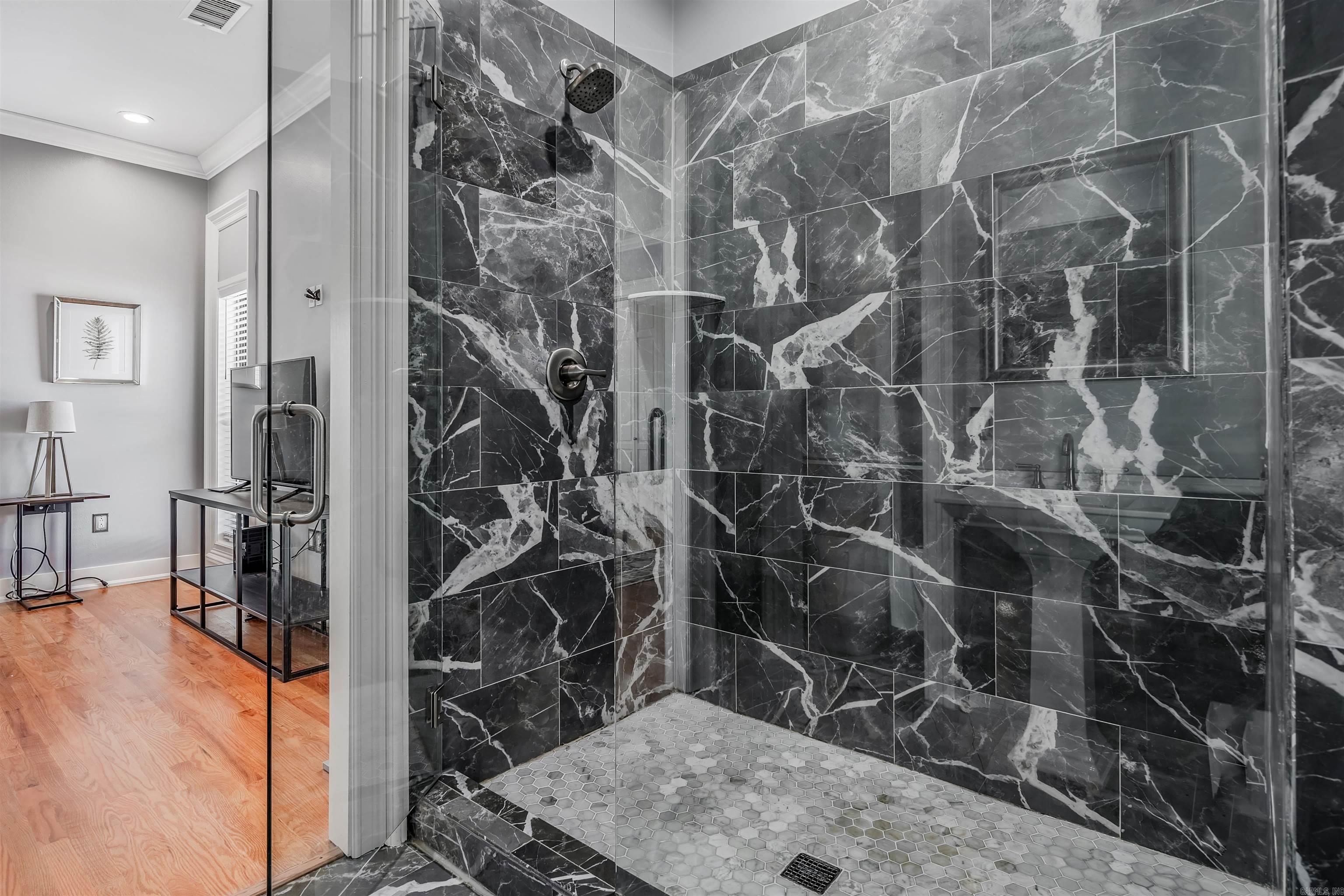 Weldon E Wrights - Residential