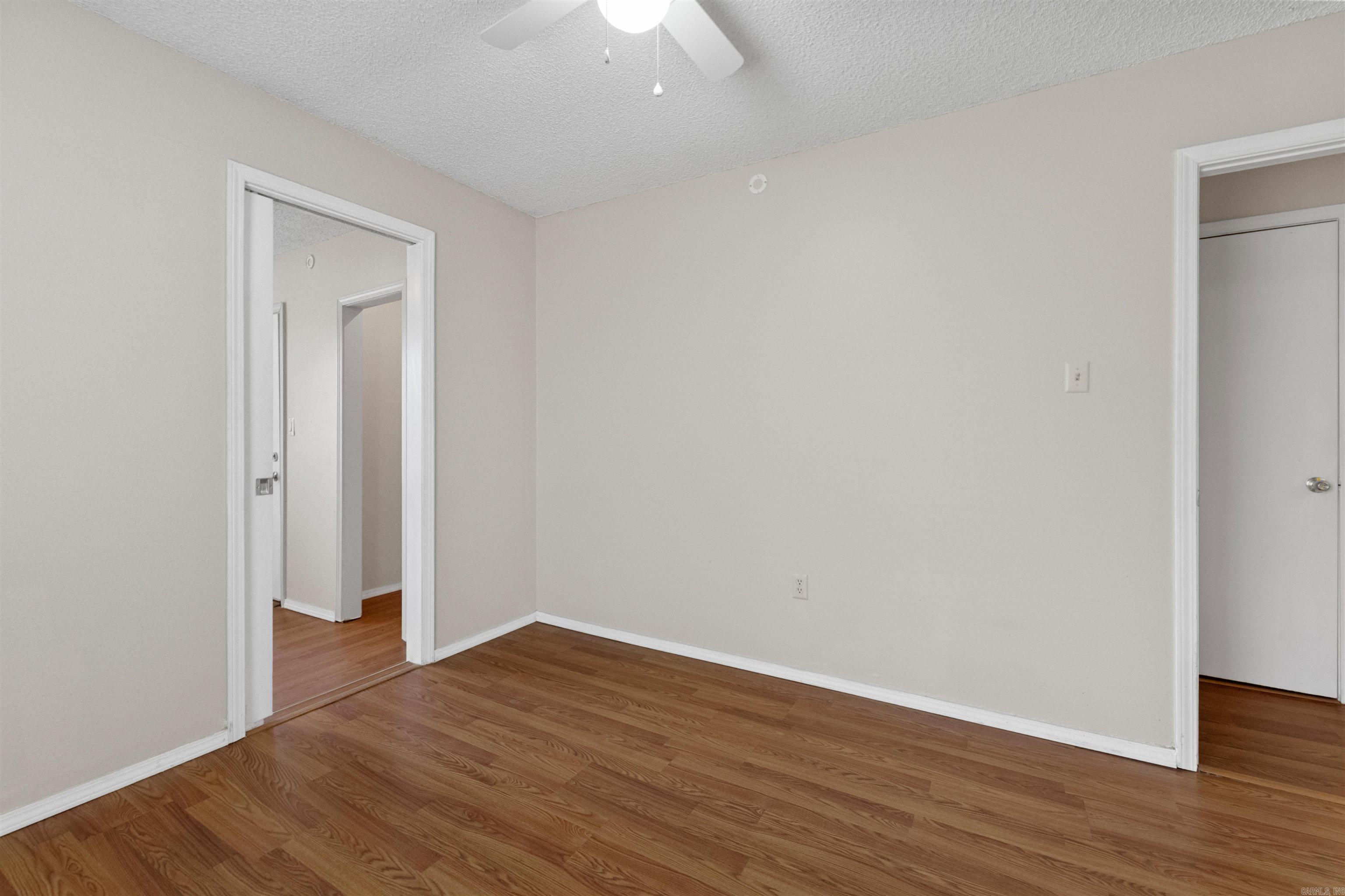 ROLLING OAKS - Residential