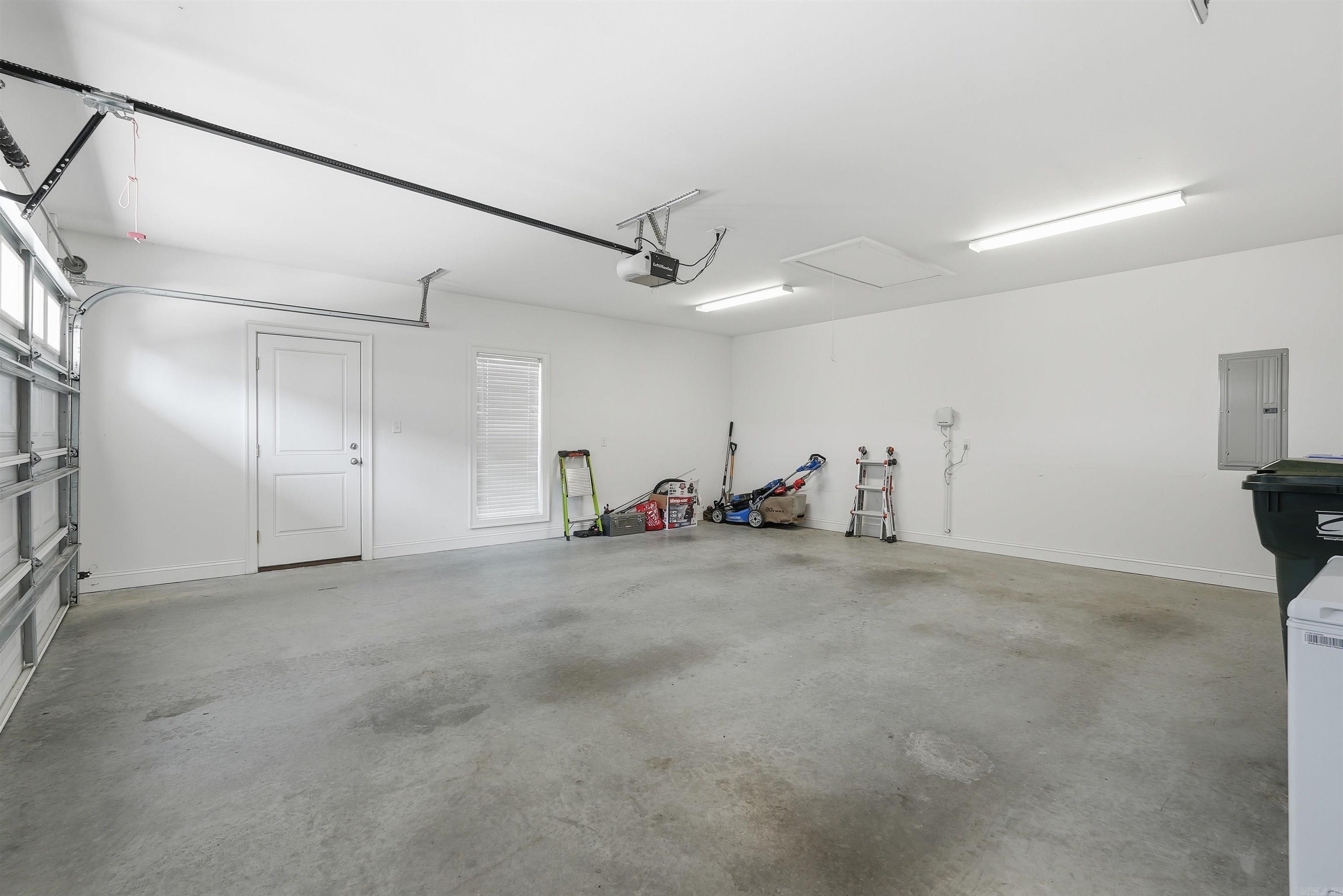 EDGEWOOD PARK - Residential