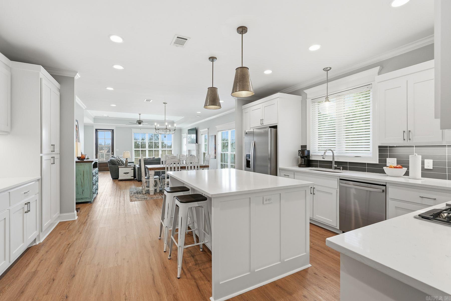 EDGEWOOD PARK - Residential