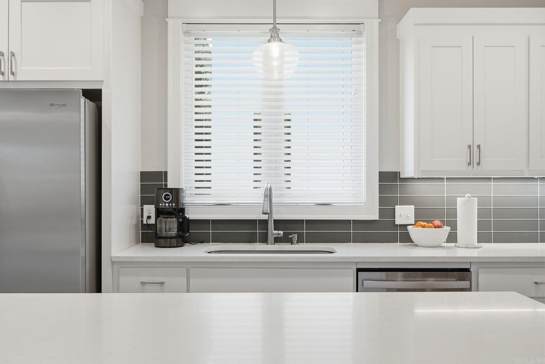 EDGEWOOD PARK - Residential