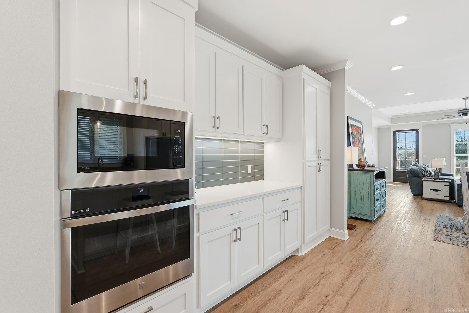 EDGEWOOD PARK - Residential