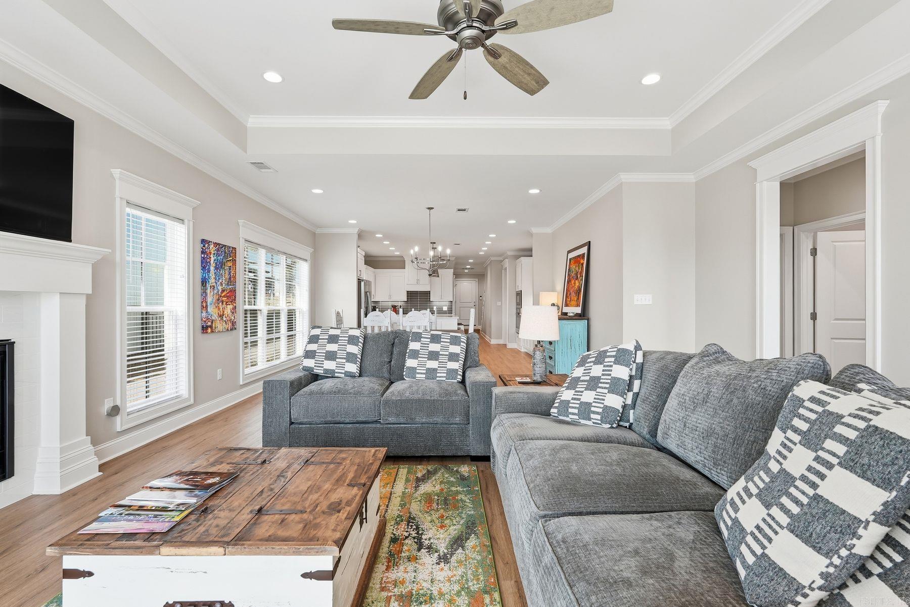 EDGEWOOD PARK - Residential