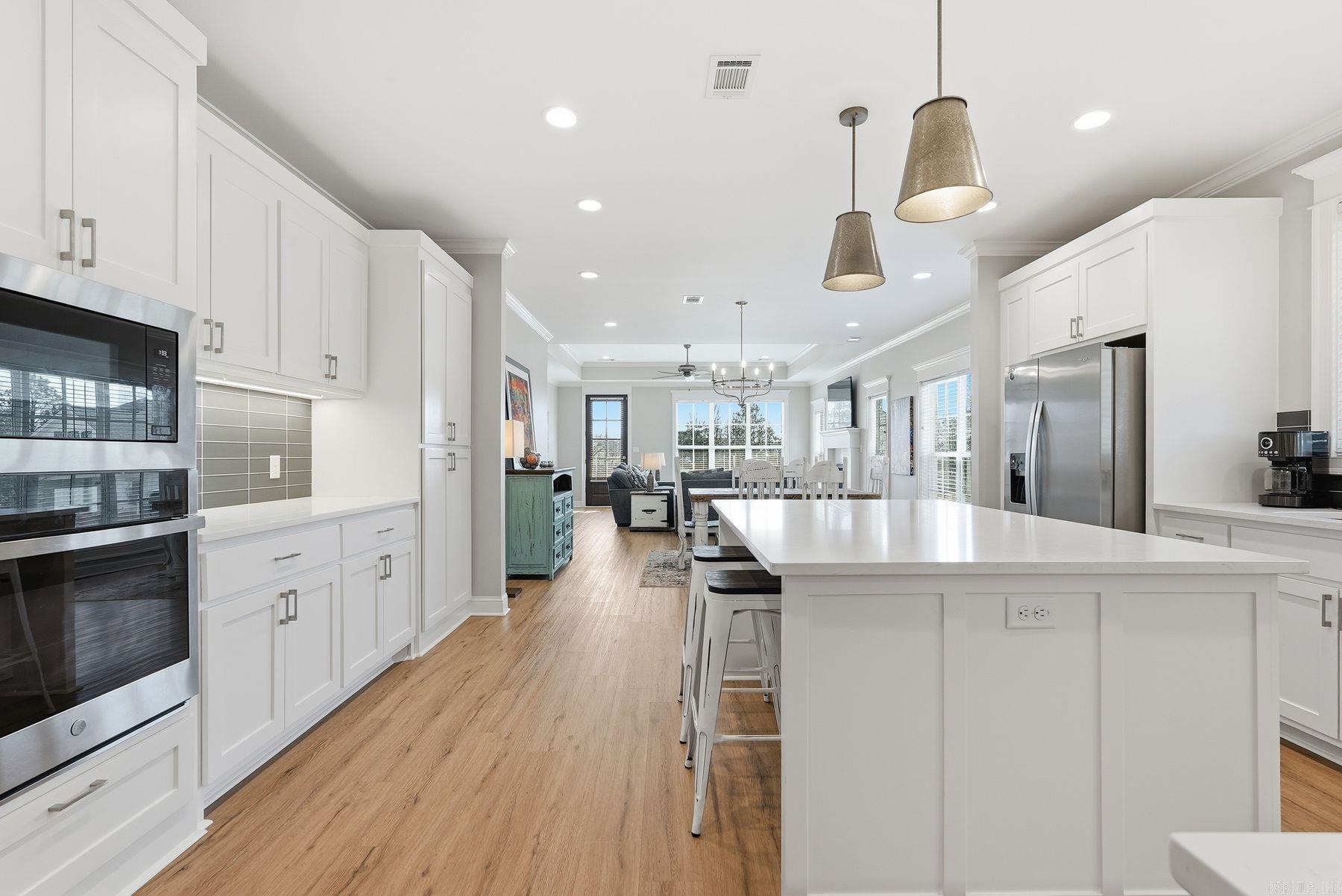 EDGEWOOD PARK - Residential