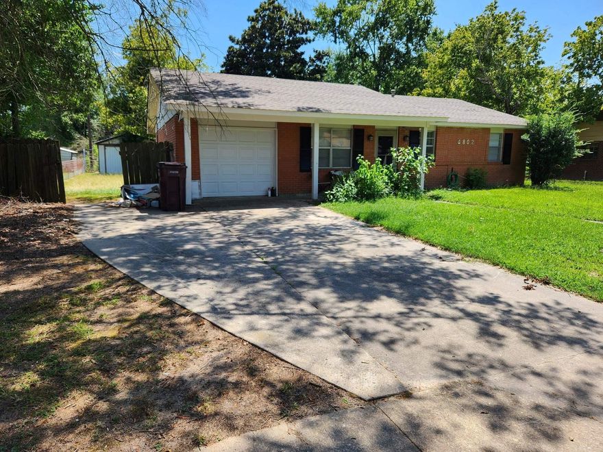 Awesome Investment Property! CASH FLOWING! Long-Term Tenant in place at $818 a month. 2 Bedrm / 1 1/2 Bath  w/ Garage.  Beautifully Renovated/Updated in 2022