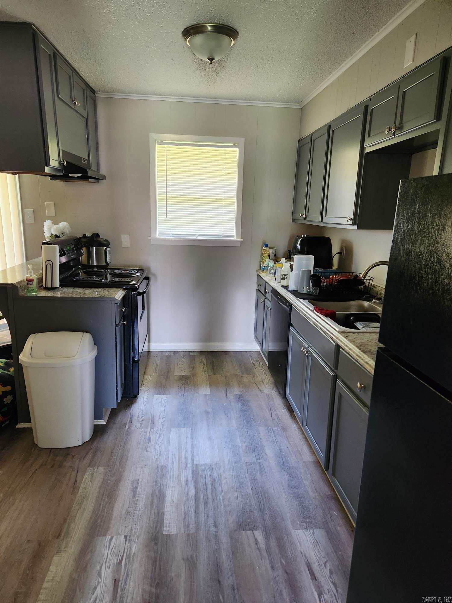 Tomahawk - Residential