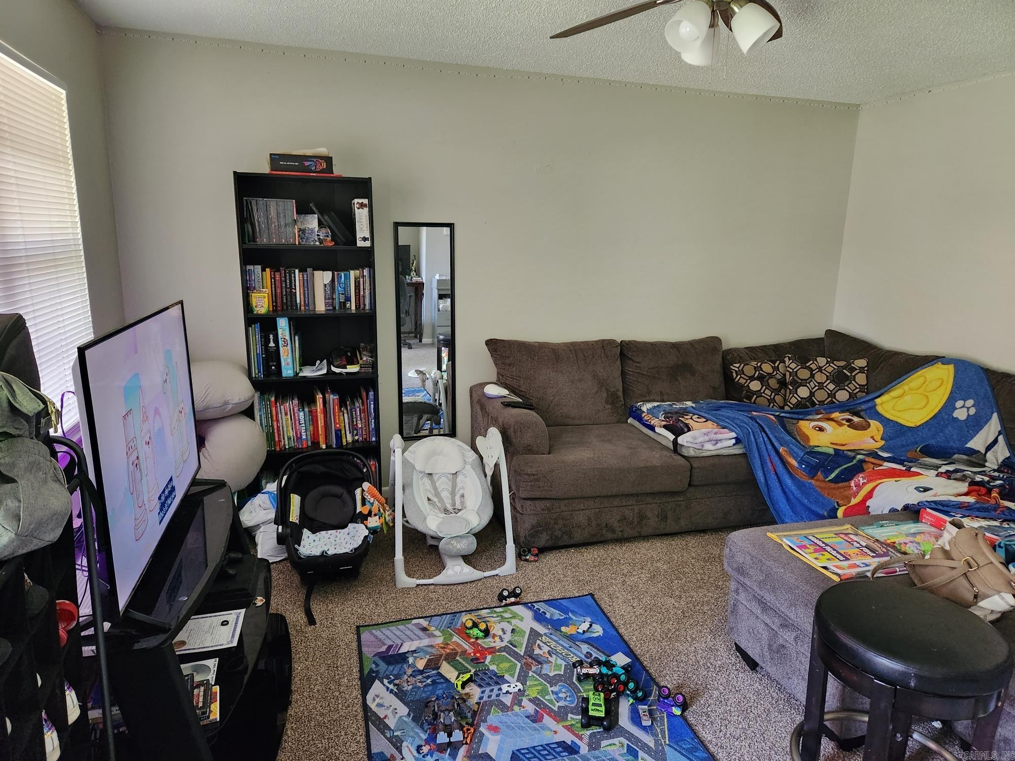 Tomahawk - Residential