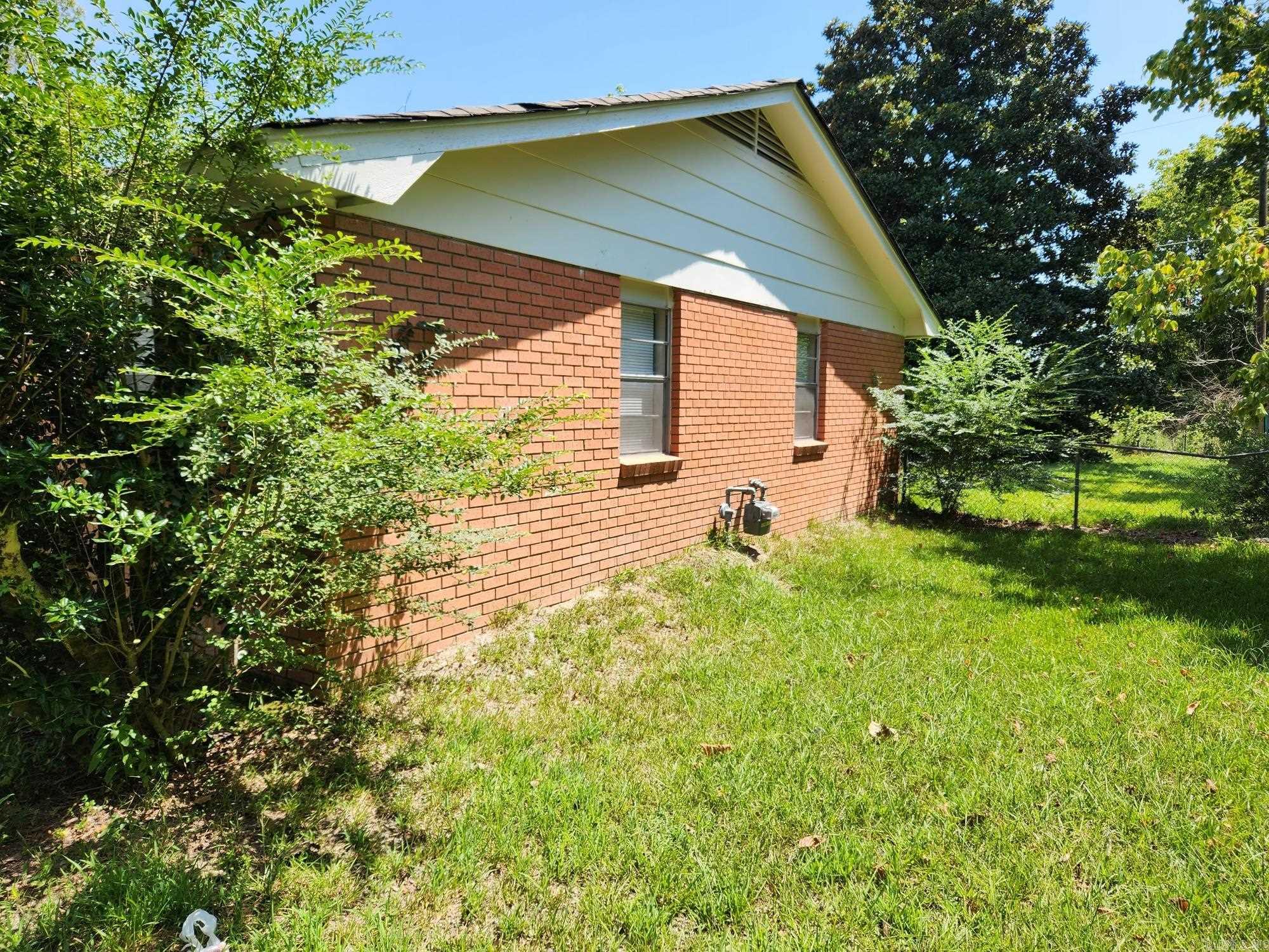 Tomahawk - Residential