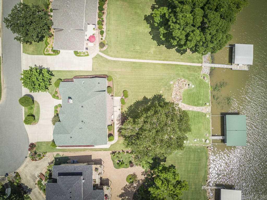 PALISADES HEIGHTS - Residential