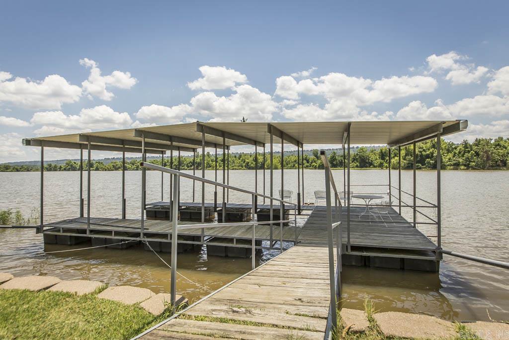 PALISADES HEIGHTS - Residential