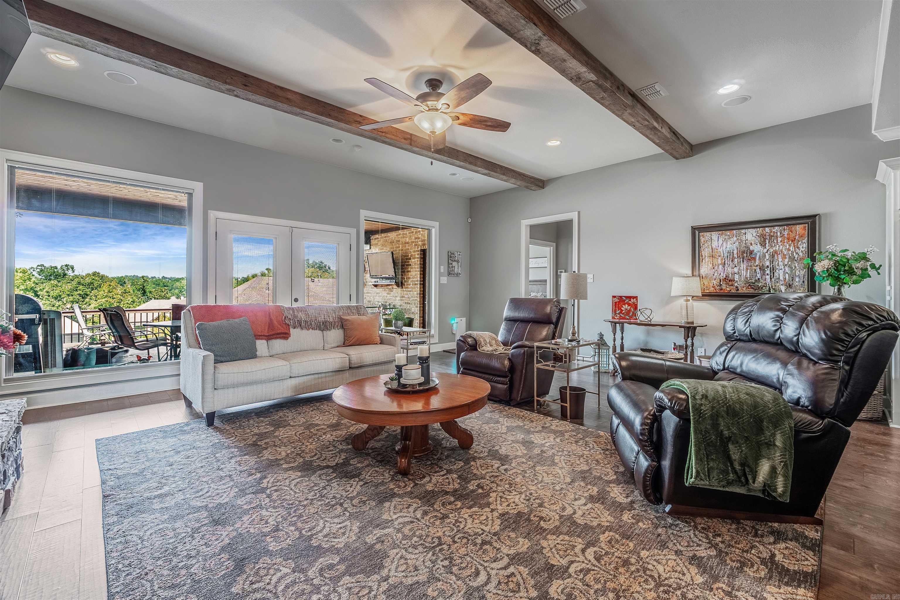 MAUMELLE VALLEY ESTATES - Residential