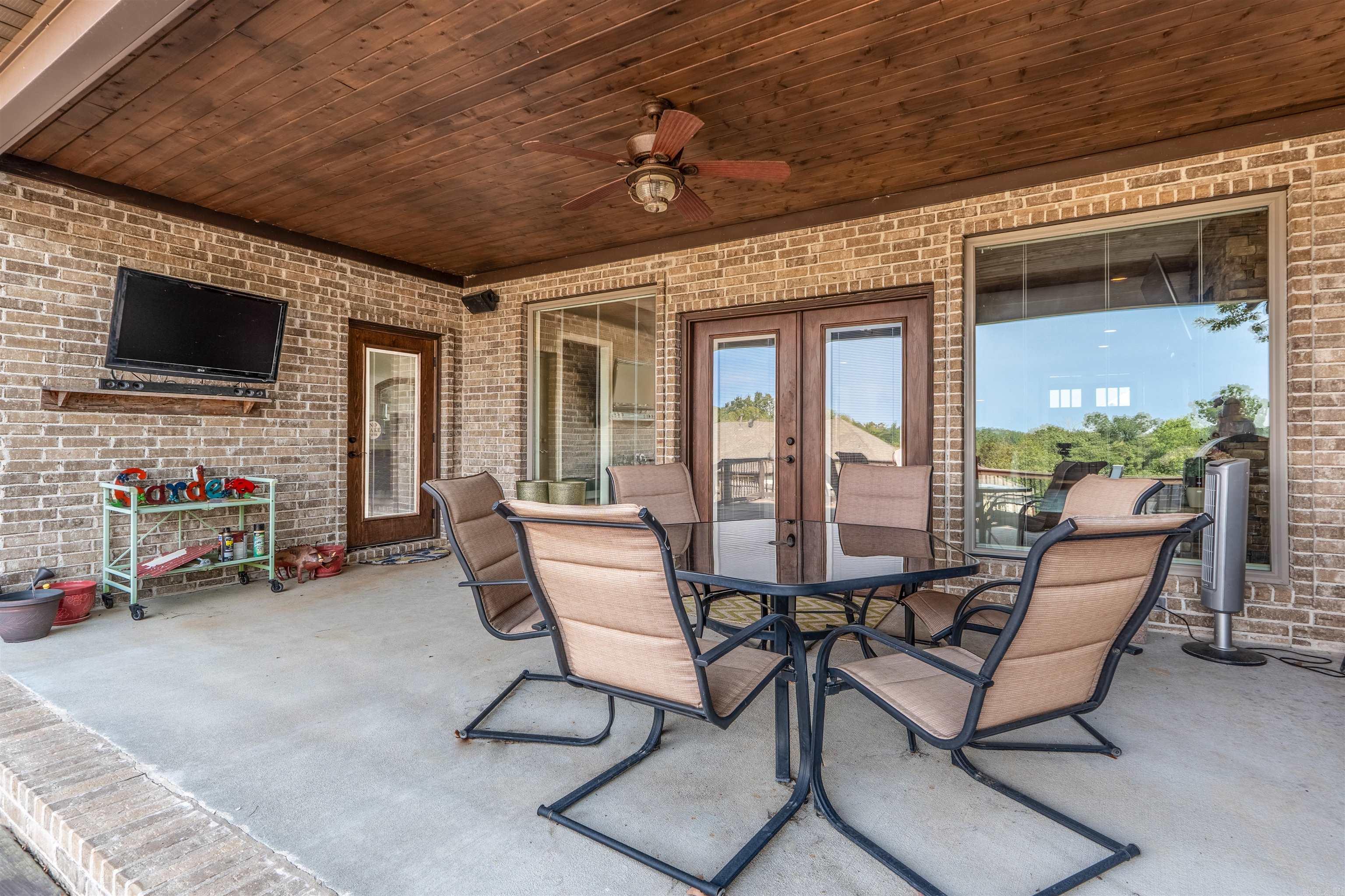 MAUMELLE VALLEY ESTATES - Residential