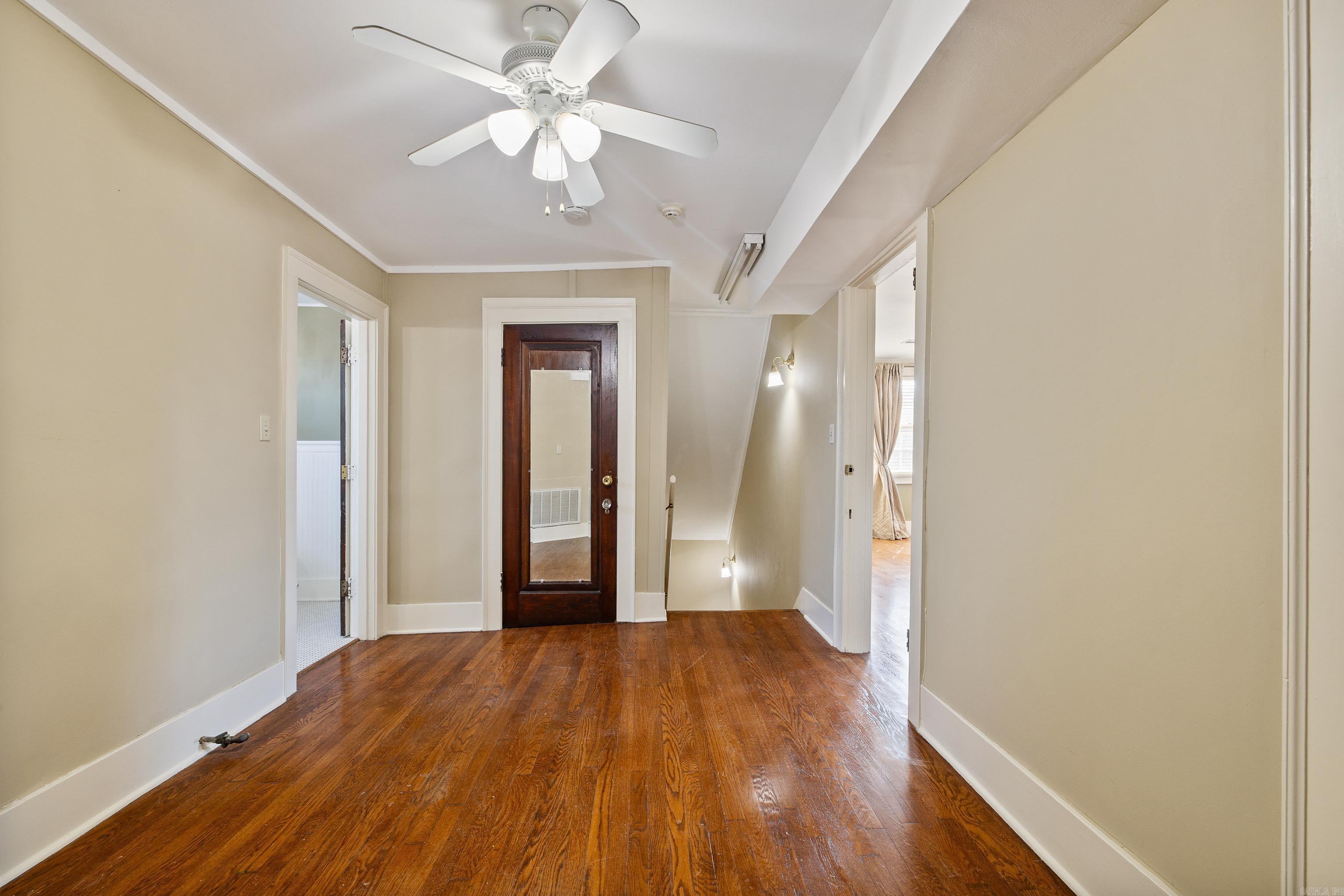 ORIGINAL TOWN-BENTON - Residential