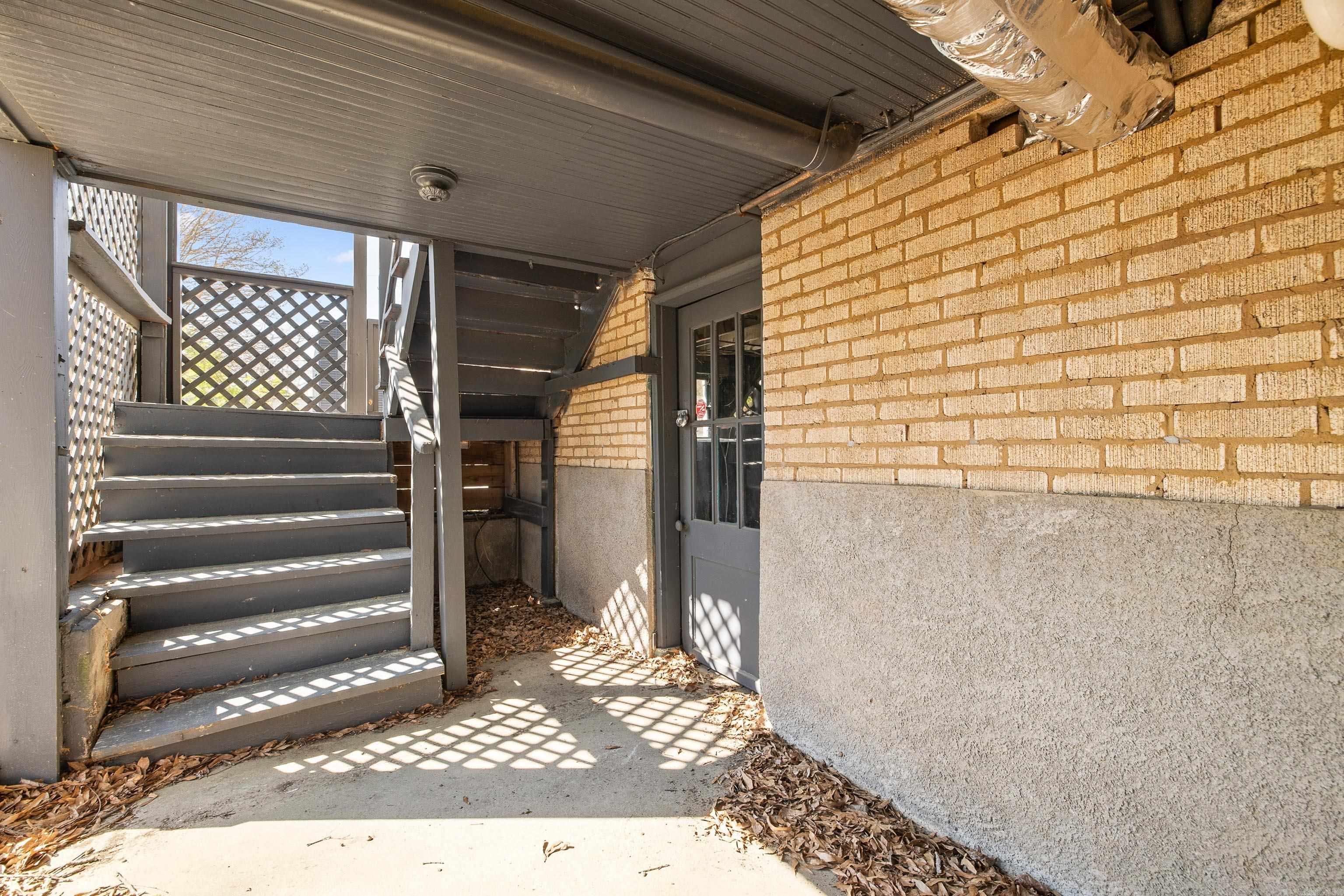 ORIGINAL TOWN-BENTON - Residential